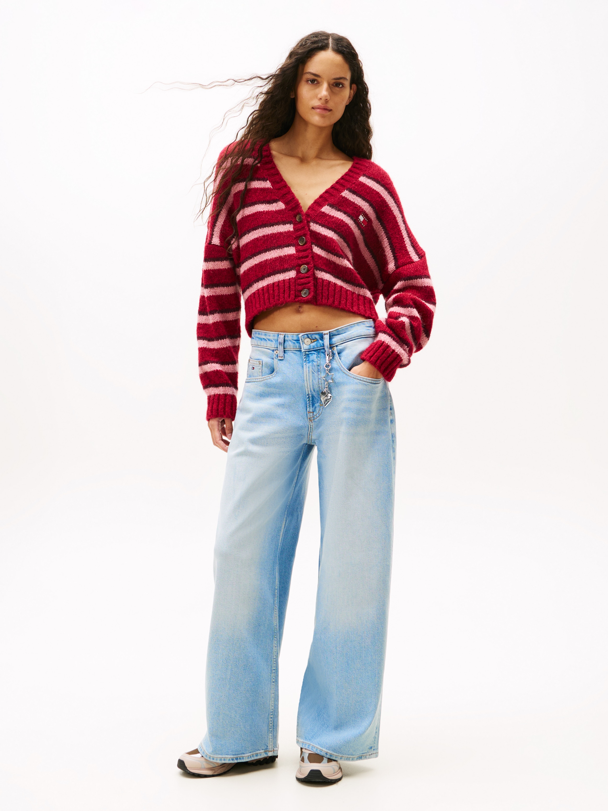 Tommy Jeans Loose-fit-Jeans »CHARLIE MR LOOSE WD«, mit Logostickerei