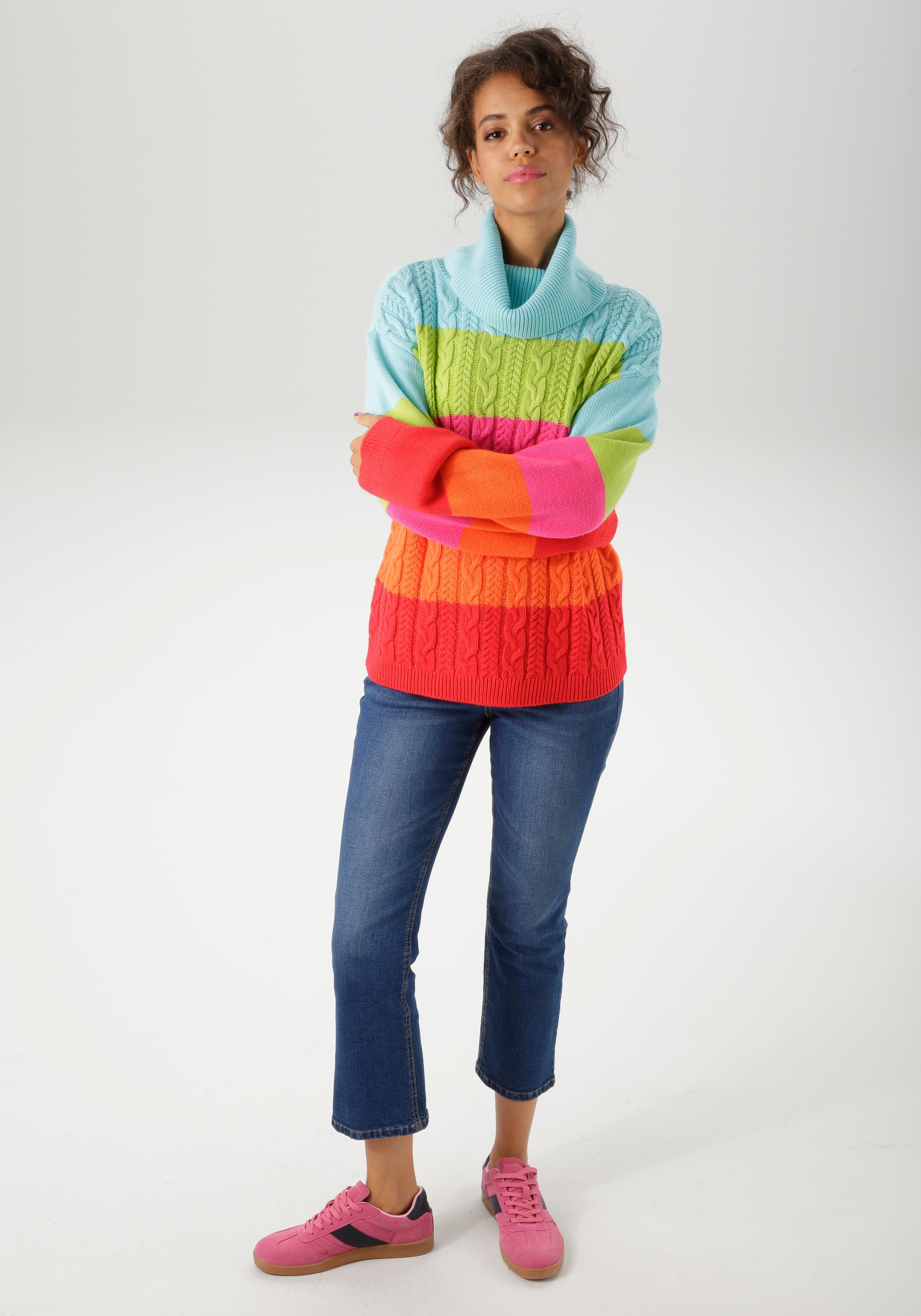 Aniston CASUAL Strickpullover in farbenfroher oder gedeckteren Farbkombination