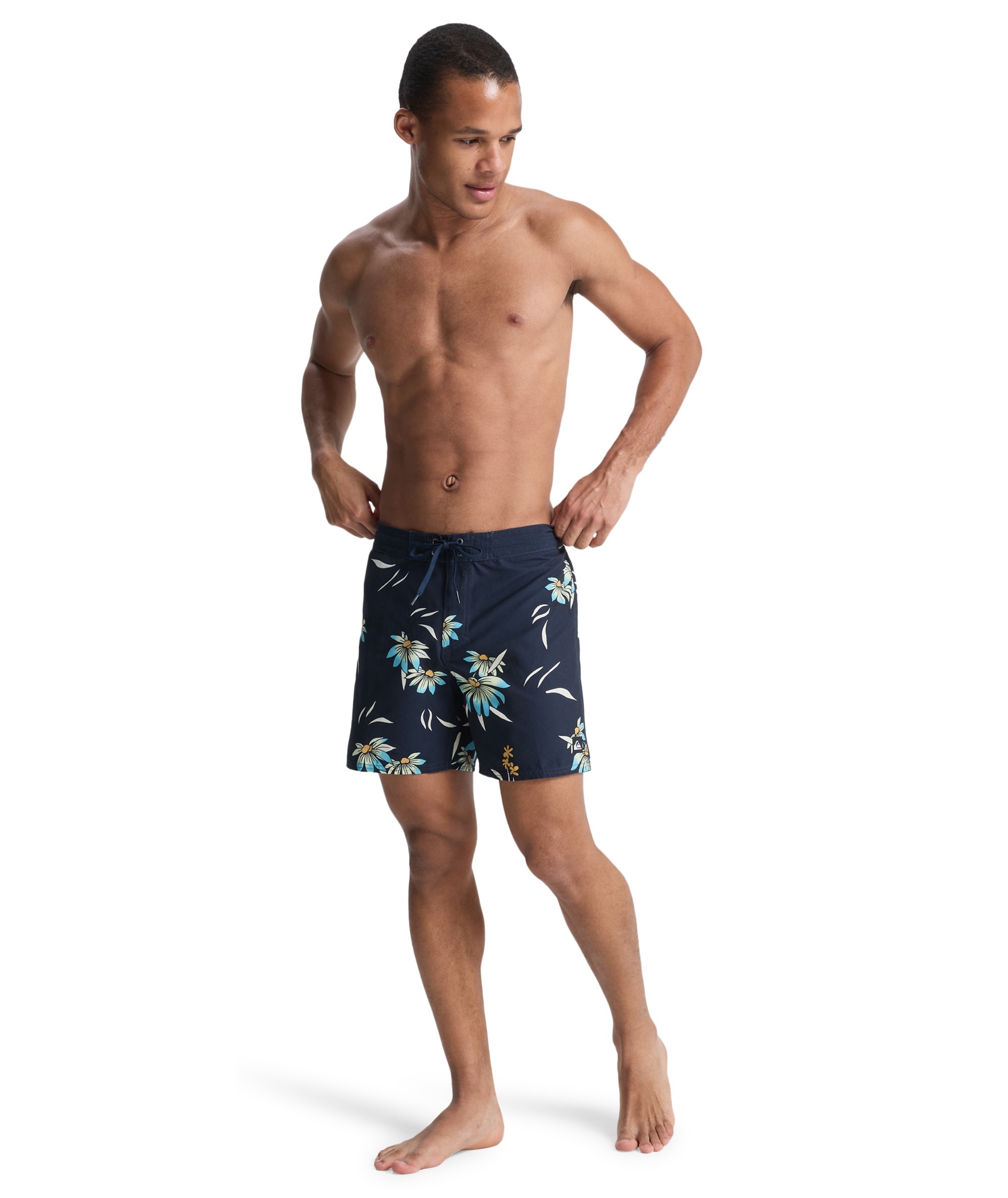 Quiksilver Badeshorts »EVERYDAY HALF JAM 16« schnell trocknendes Material, mit normaler Leibhöhe, Straight Leg Fit