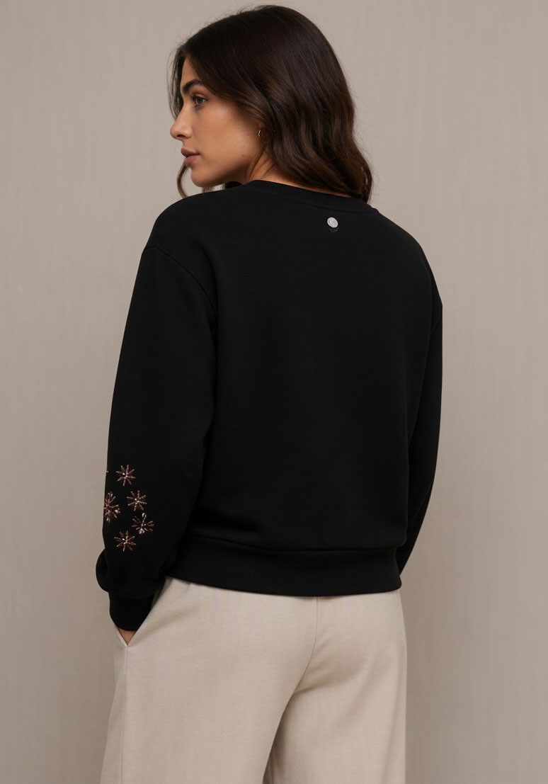 Tamaris Sweater »mit Blumen-Stickerei«, aus elastischer Baumwollqualität
