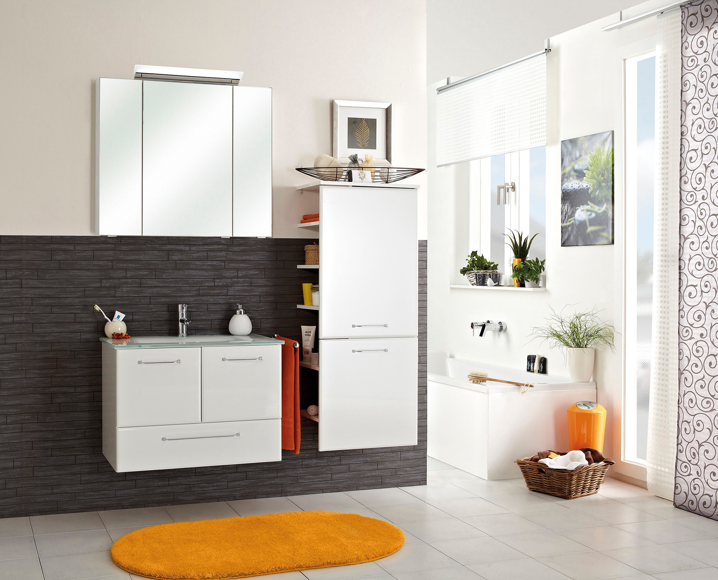 Saphir Midischrank »Quickset Badschrank 50 cm breit, 2 Türen, seitliche Ablagen«, Badezimmer-Midischrank inkl. Türdämpfer, Griffe in Chrom glänzend
