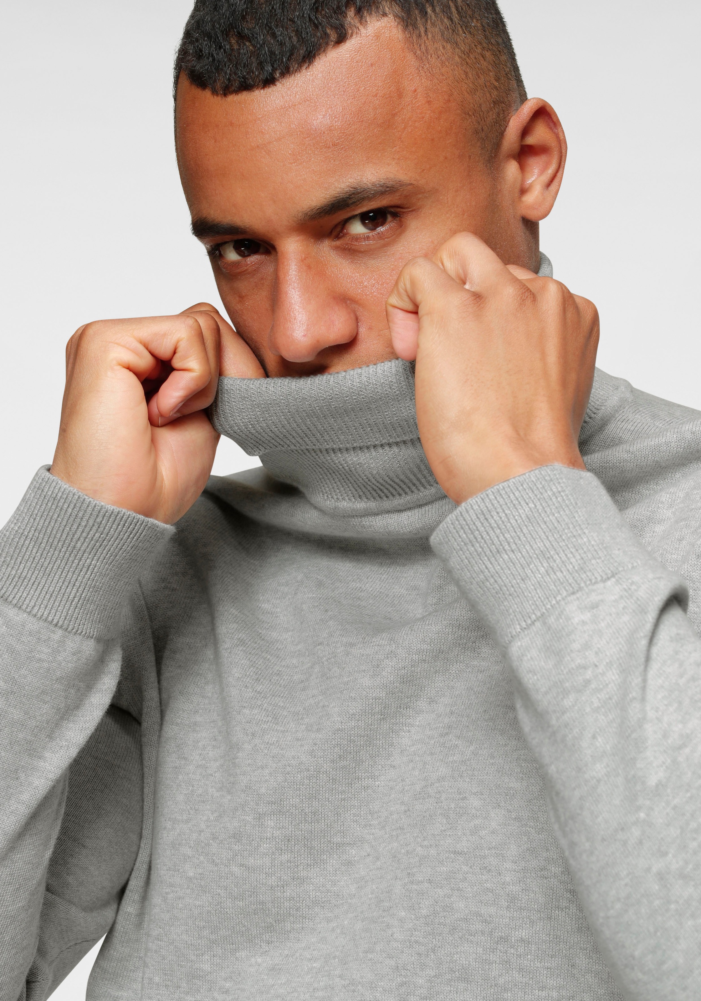 John Devin Rollkragenpullover, in Feinstrick