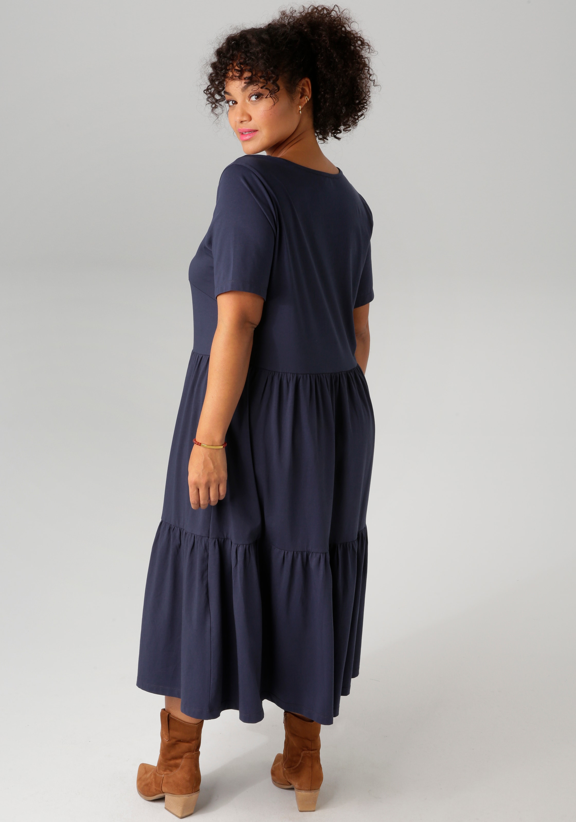 Aniston PLUS Sommerkleid, aus elastischer Jersey-Qualität- NEUE KOLLEKTION