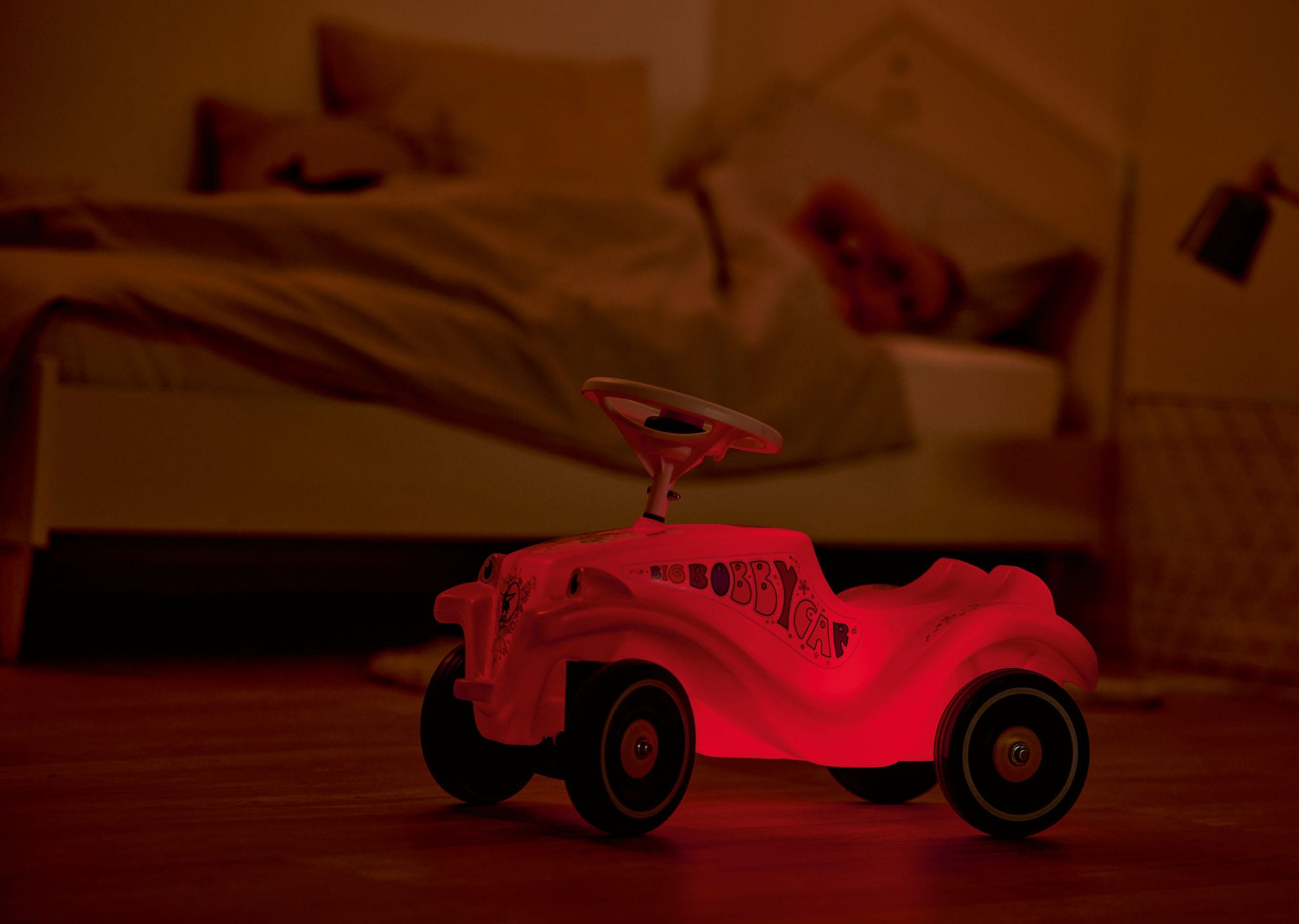 BIG Rutscherauto »BIG Bobby-Car-Classic Lumi«, inkl. LED Lichteinsatz mit 4 verschiedenen Modi, Made in Germany