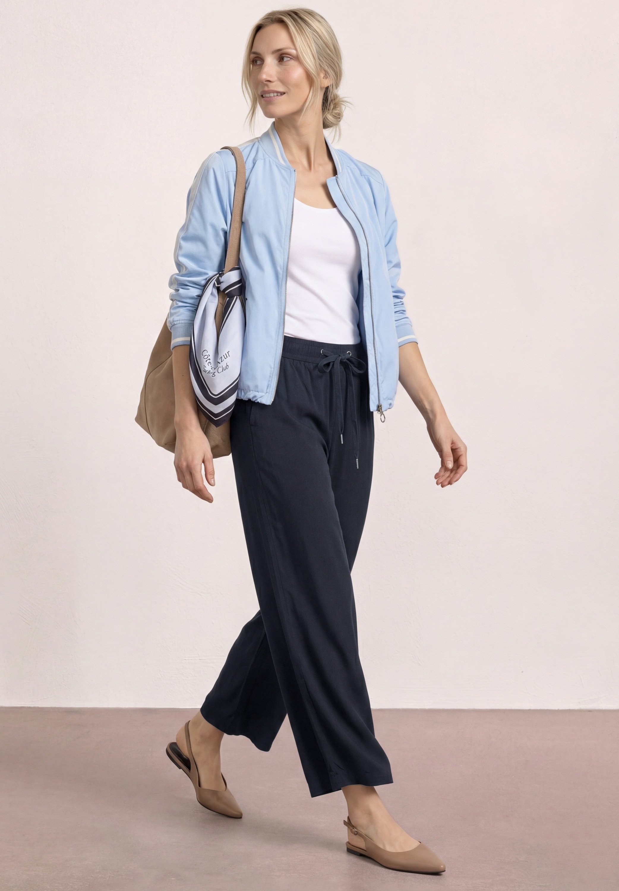 STREET ONE Stoffhose »Style Emee«  3/4-Sommerhose mit elastischem Bund und Tunnelzug