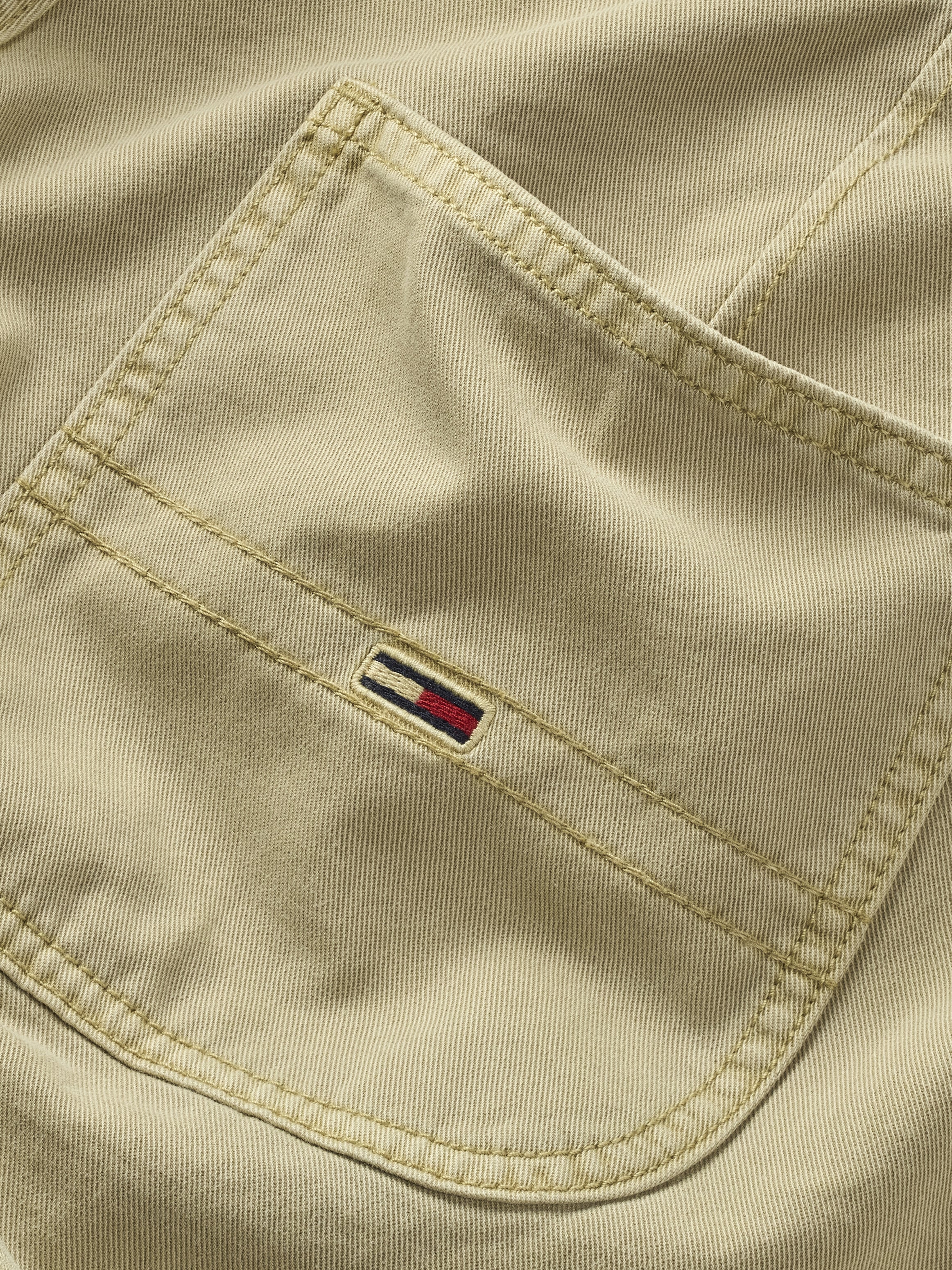 Tommy Jeans Chinohose »TJM RYAN CHINO«, mit Logostickerei