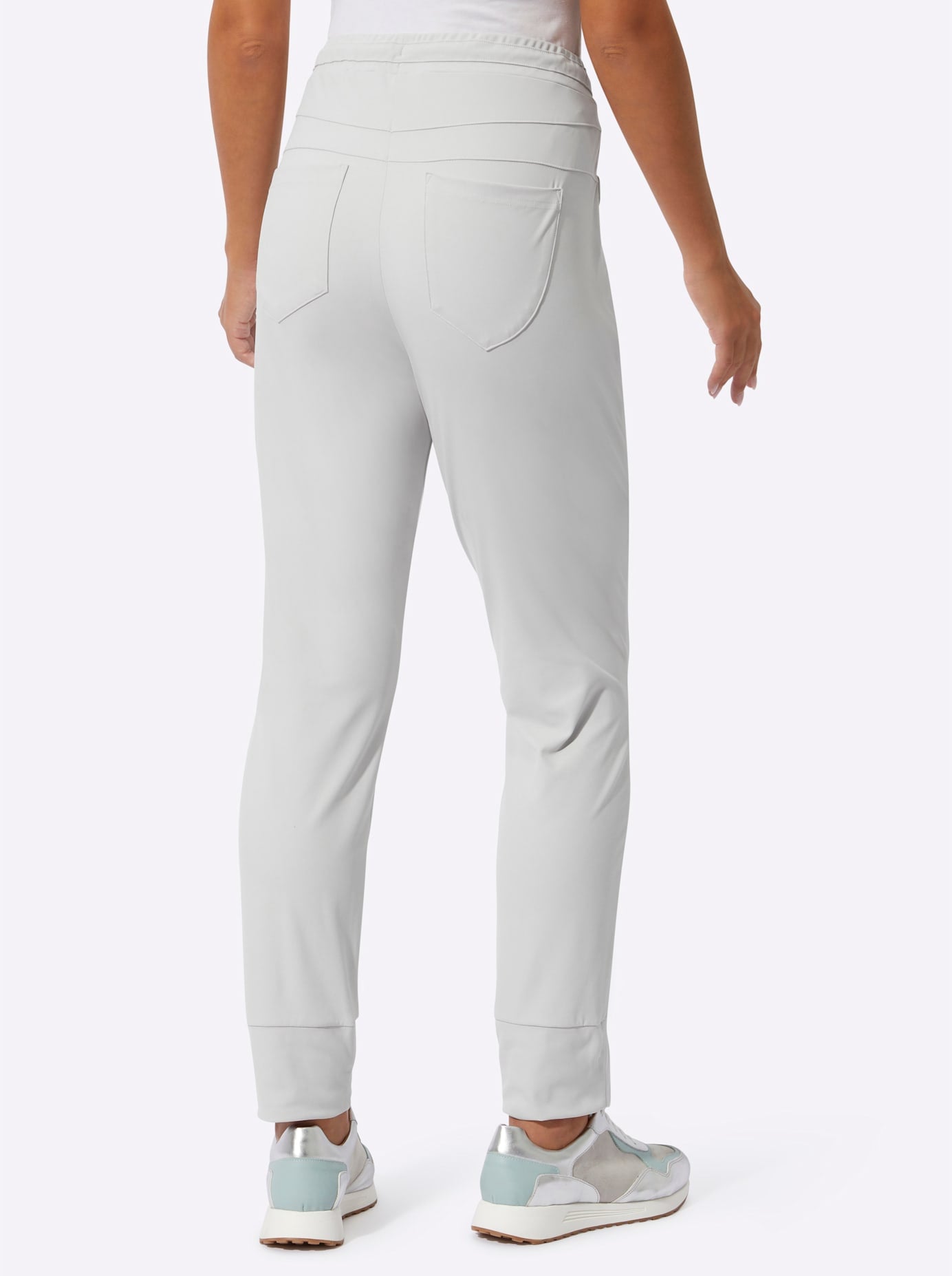 creation L Jogger Pants