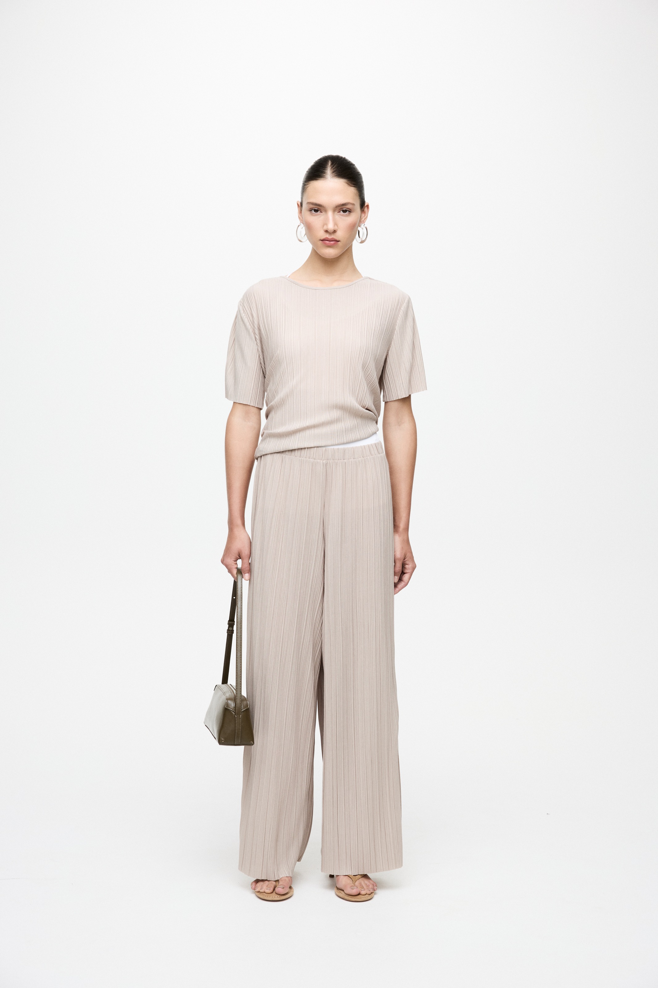 Vila Schlupfhose »VIPLISA HW LOOSE PANTS - NOOS«  Sommerhose, plissierte Optik