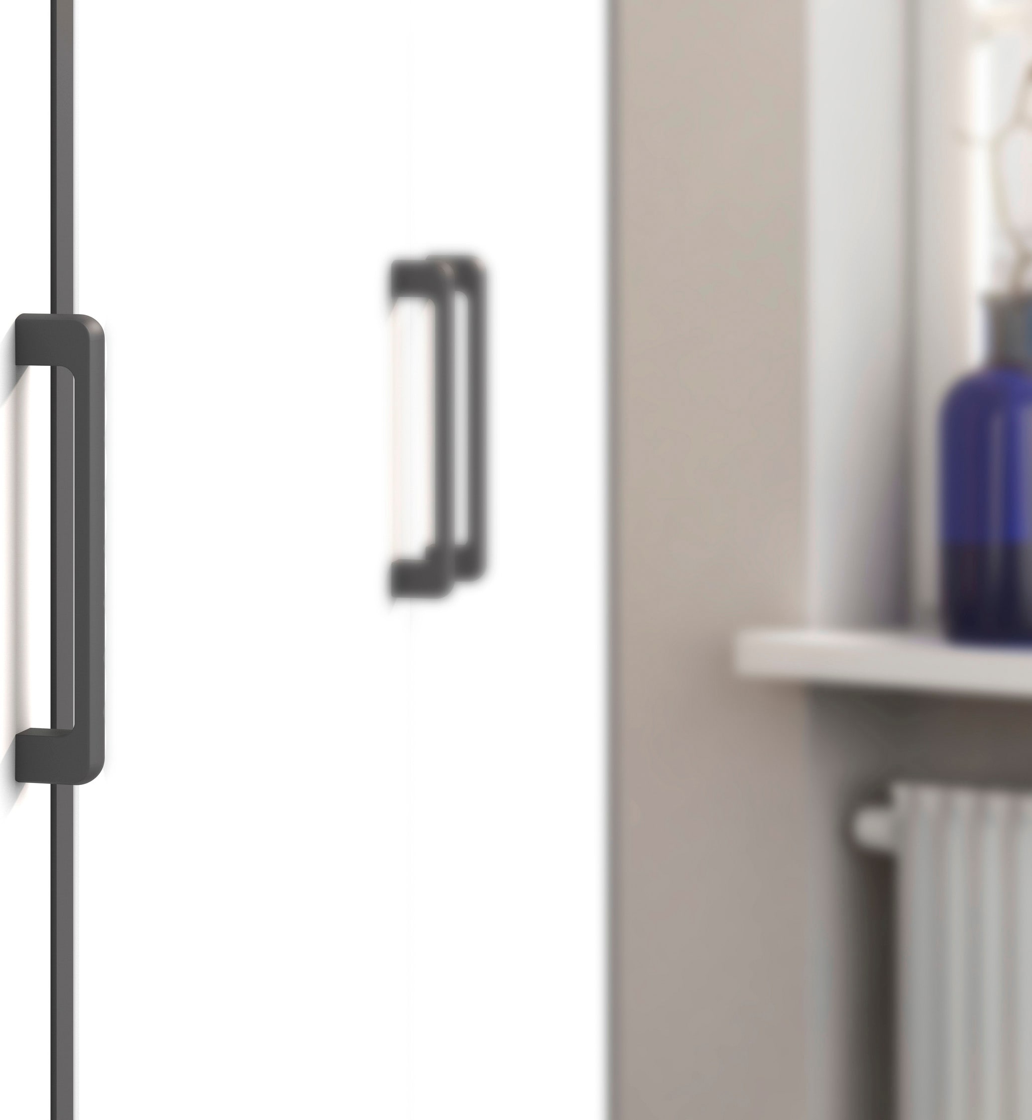 rauch Drehtürenschrank »Kleiderschrank Schrank Garderobe Wäscheschrank VOYAGER«, (in 3 verschiedenen Ausstattungen BASIC/CLASSIC/PREMIUM), moderne Griffe in Graumetallic mit Außenschubkästen MADE IN GERMANY
