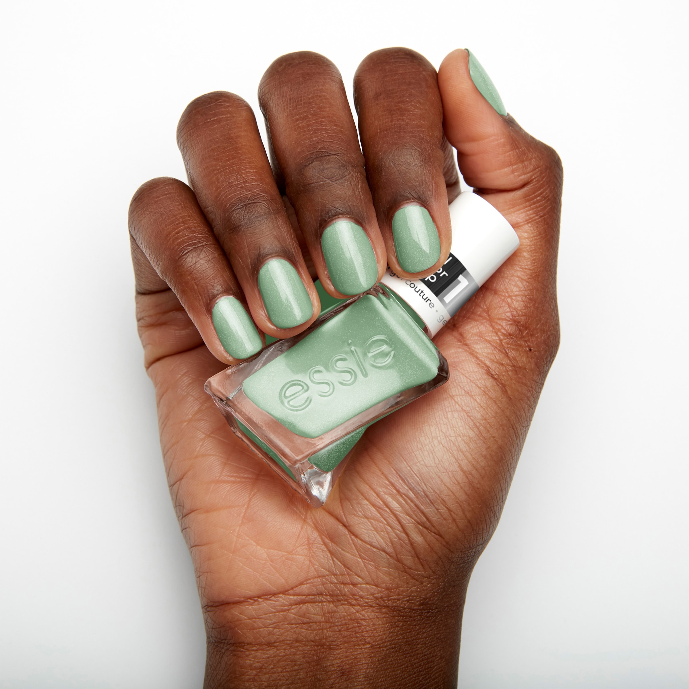 essie Nagellack »Essie Nagellack gel couture«, mit natürlichen Inhaltsstoffen