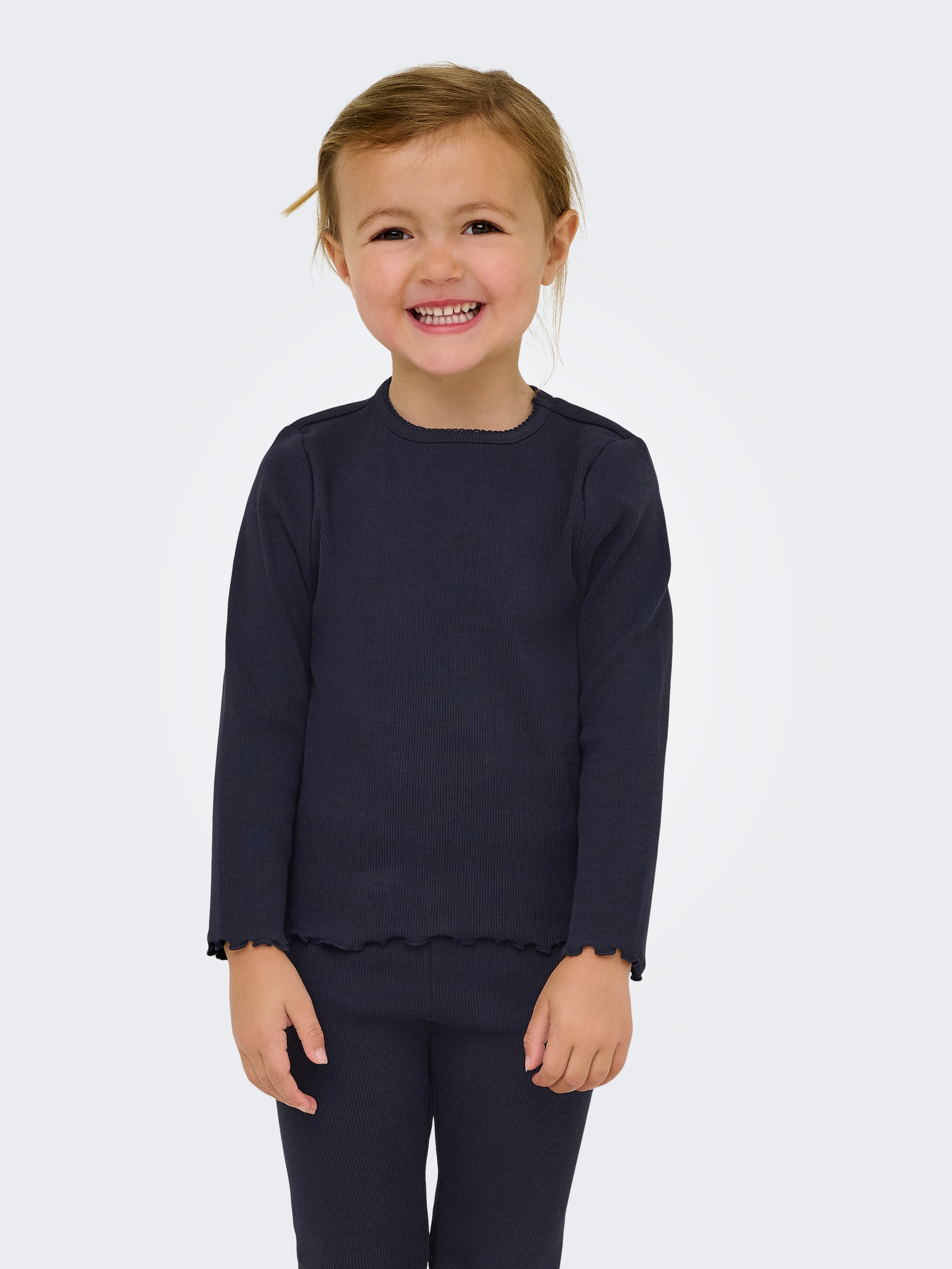 KIDS ONLY Langarmshirt »KMGTRINNY SLD LS ONECK TOP JRS NOOS« aus Baumwollmischung, figurbetonte Passform, mit Jersey und Rippware