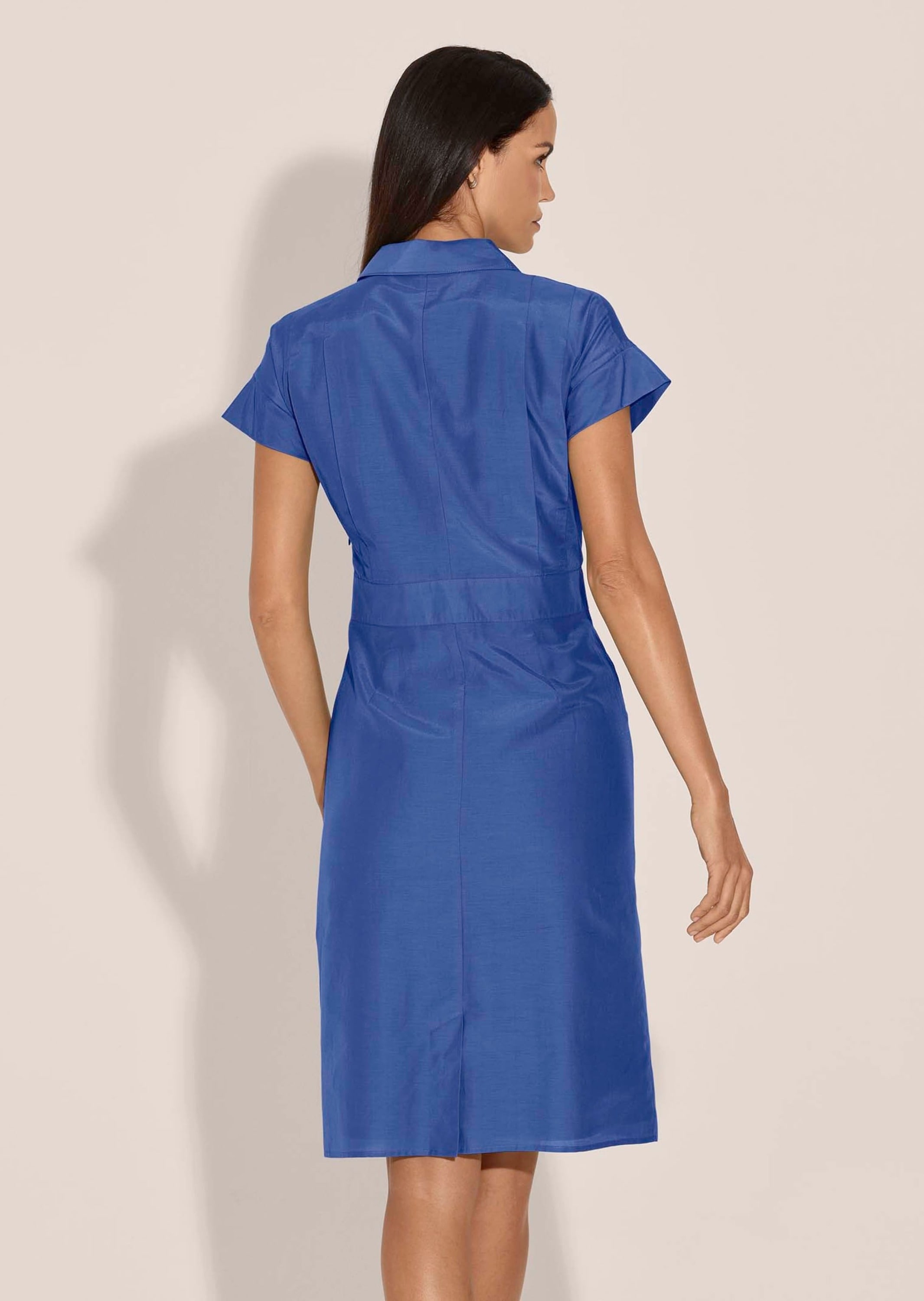 MADELEINE Etuikleid »Kleid Etuikleid mit dekorativer Knopfleiste«