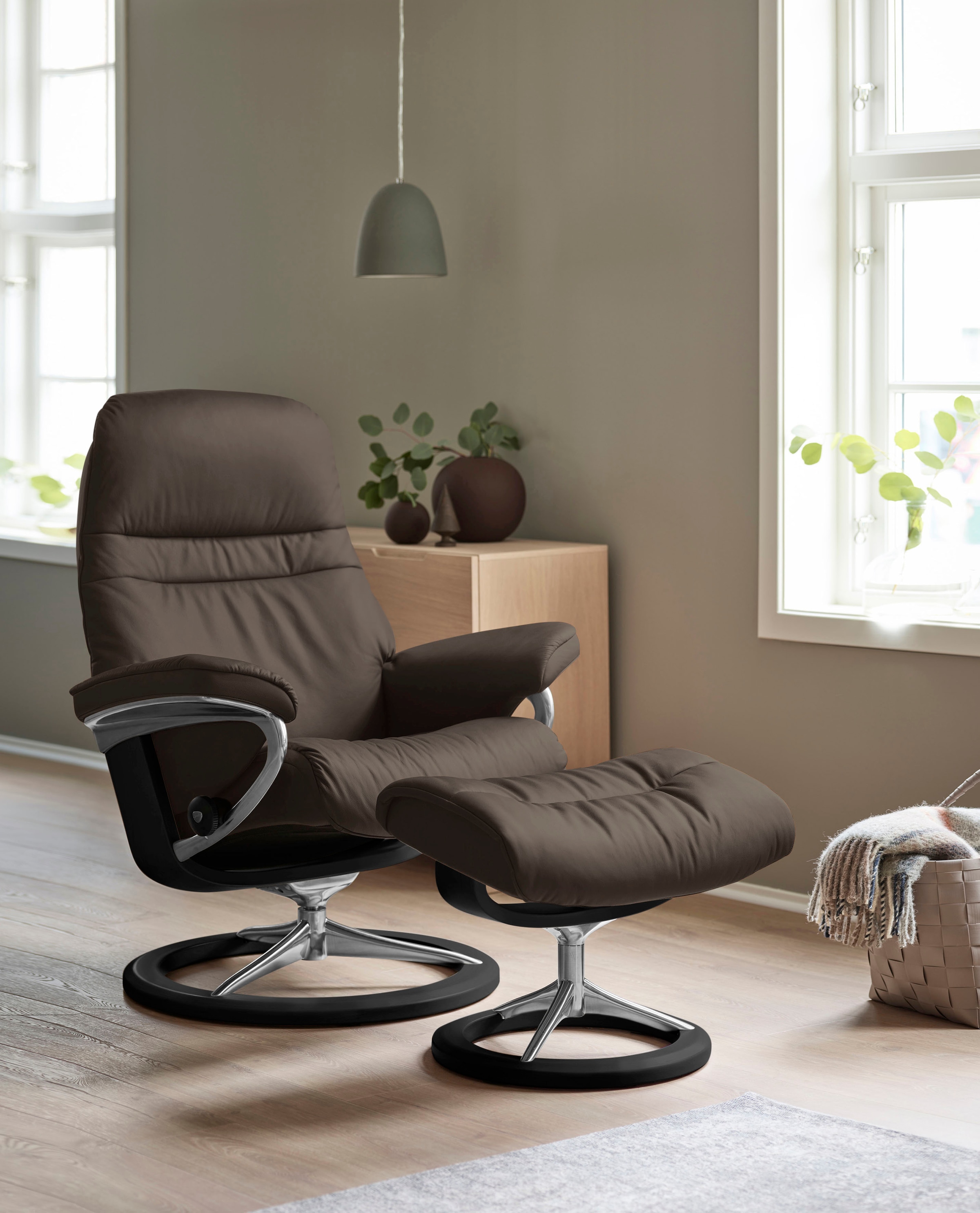 Stressless® Relaxsessel »Sunrise« mit Signature Base, Größe M, Gestell Schwarz, in 2 Lederqualitäten lieferbar