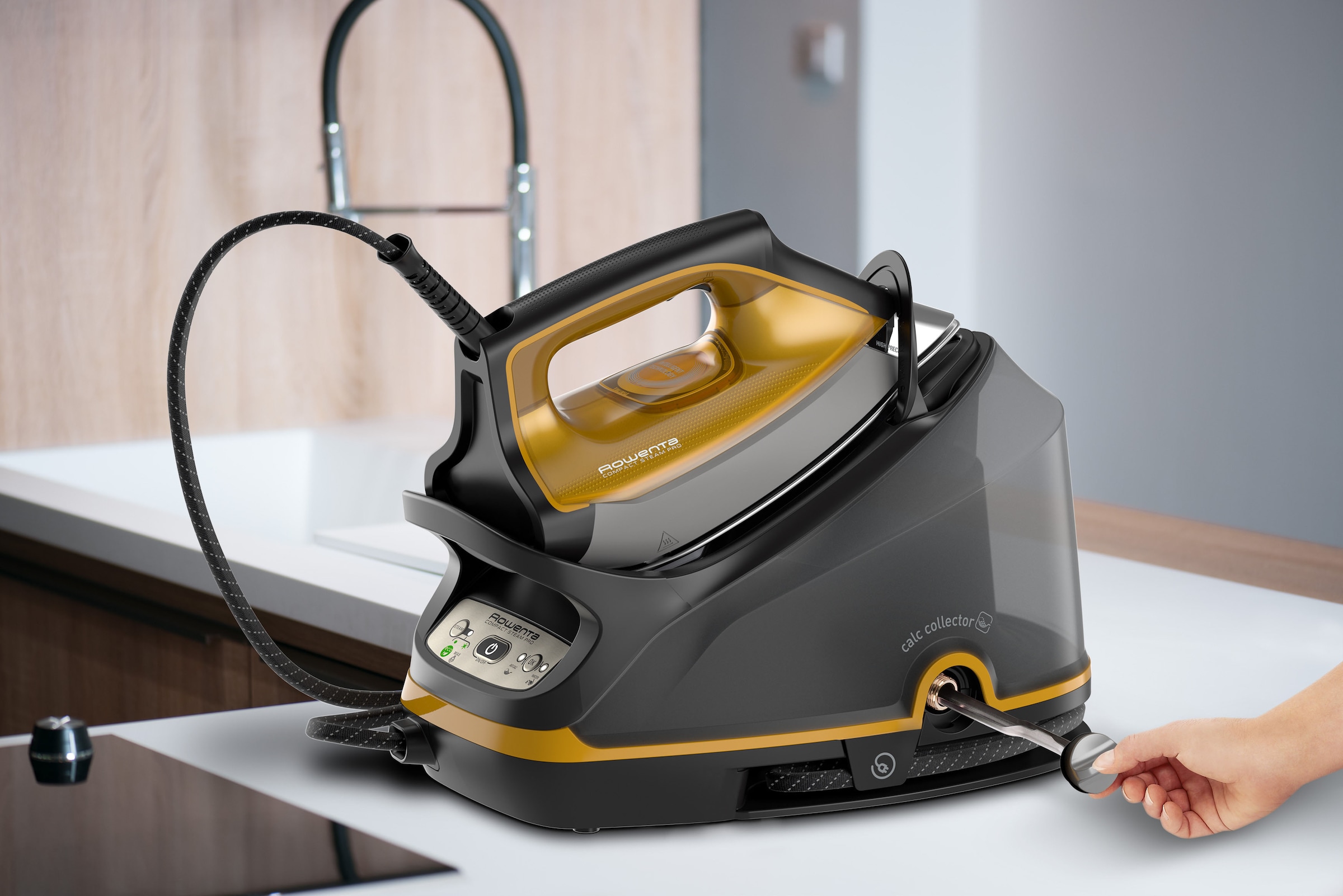 Steam Generating Iron Rowenta Compact Steam Pro 1,1 L 6,3 bar 325