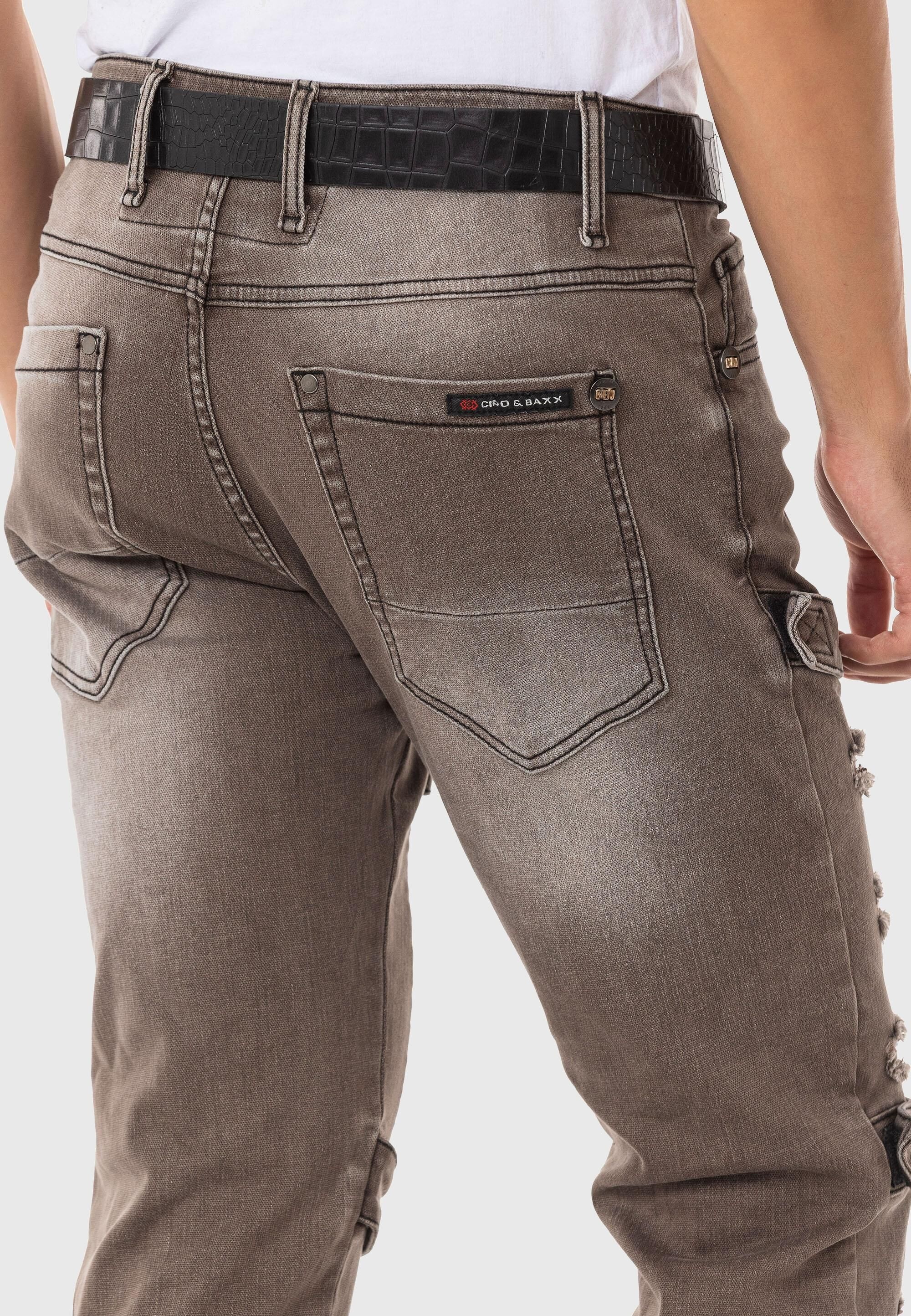 Cipo & Baxx 5-Pocket-Jeans »Cipo & Baxx Jeans« im destroyed Look