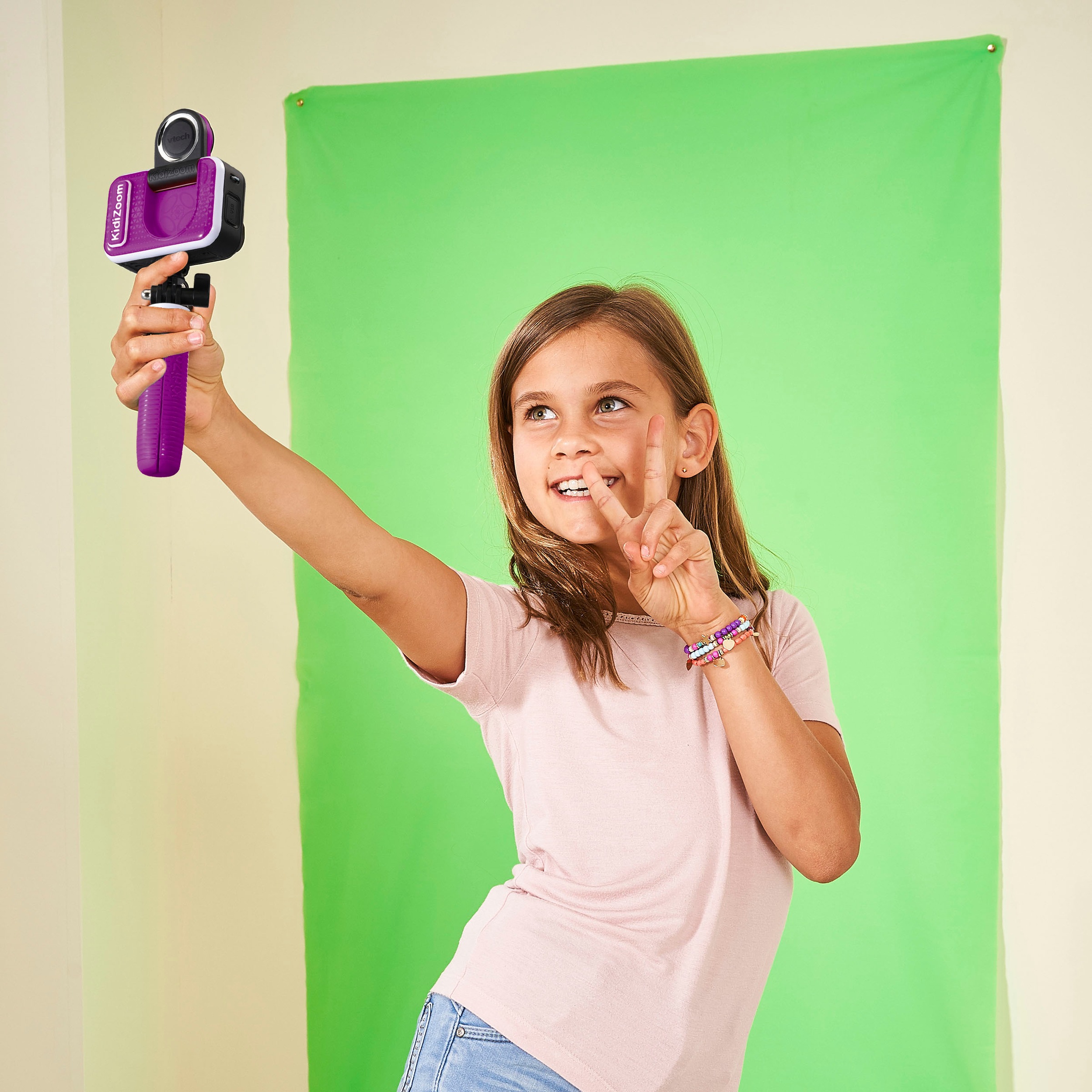 Vtech® Kinderkamera »KidiZoom Video Studio HD lila«, 5 MP, inkl. Selfie-Funktion und Ministativ