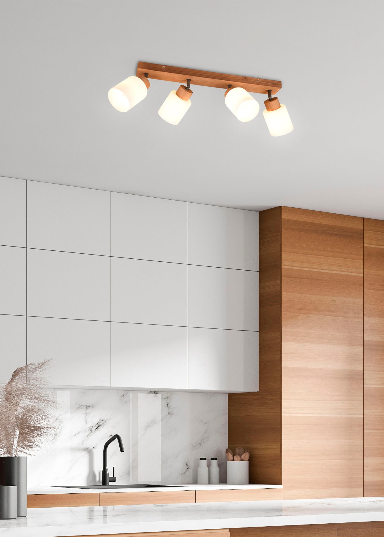 REALITY Leuchten Deckenstrahler »Assam«, 4 flammig, Leuchtmittel E14 | ohne Leuchtmittel, Spot 4-flg. Naturholz, exkl 4xE14 max 25W, Glasschirm weiß schwenkbar