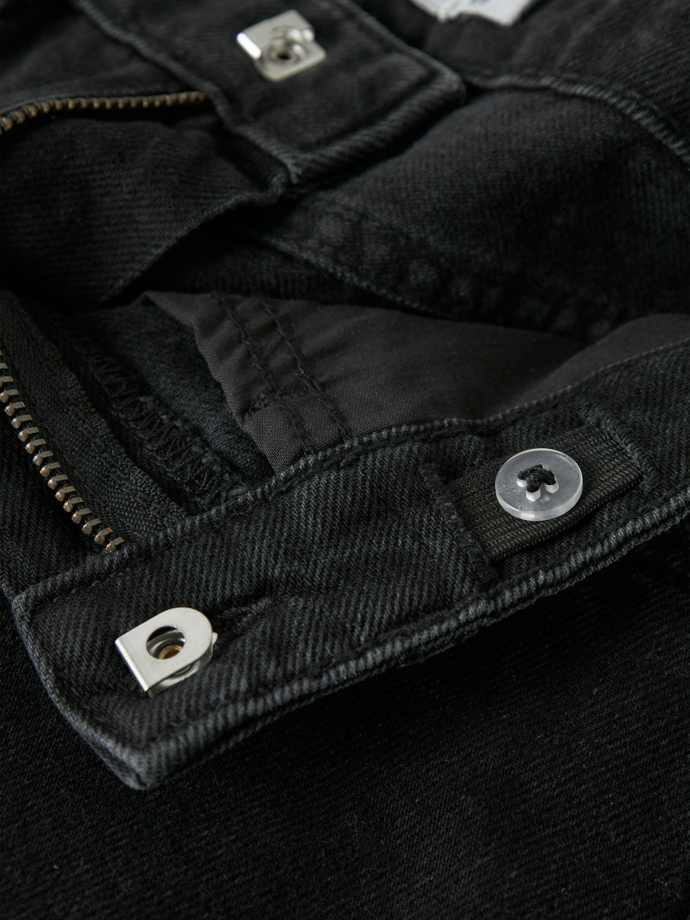 Name It Jeansbermudas »NKFBELLA HW WIDE DNM SHORTS 1488-BE NOOS« Baumwolle, ausgefranster Saum