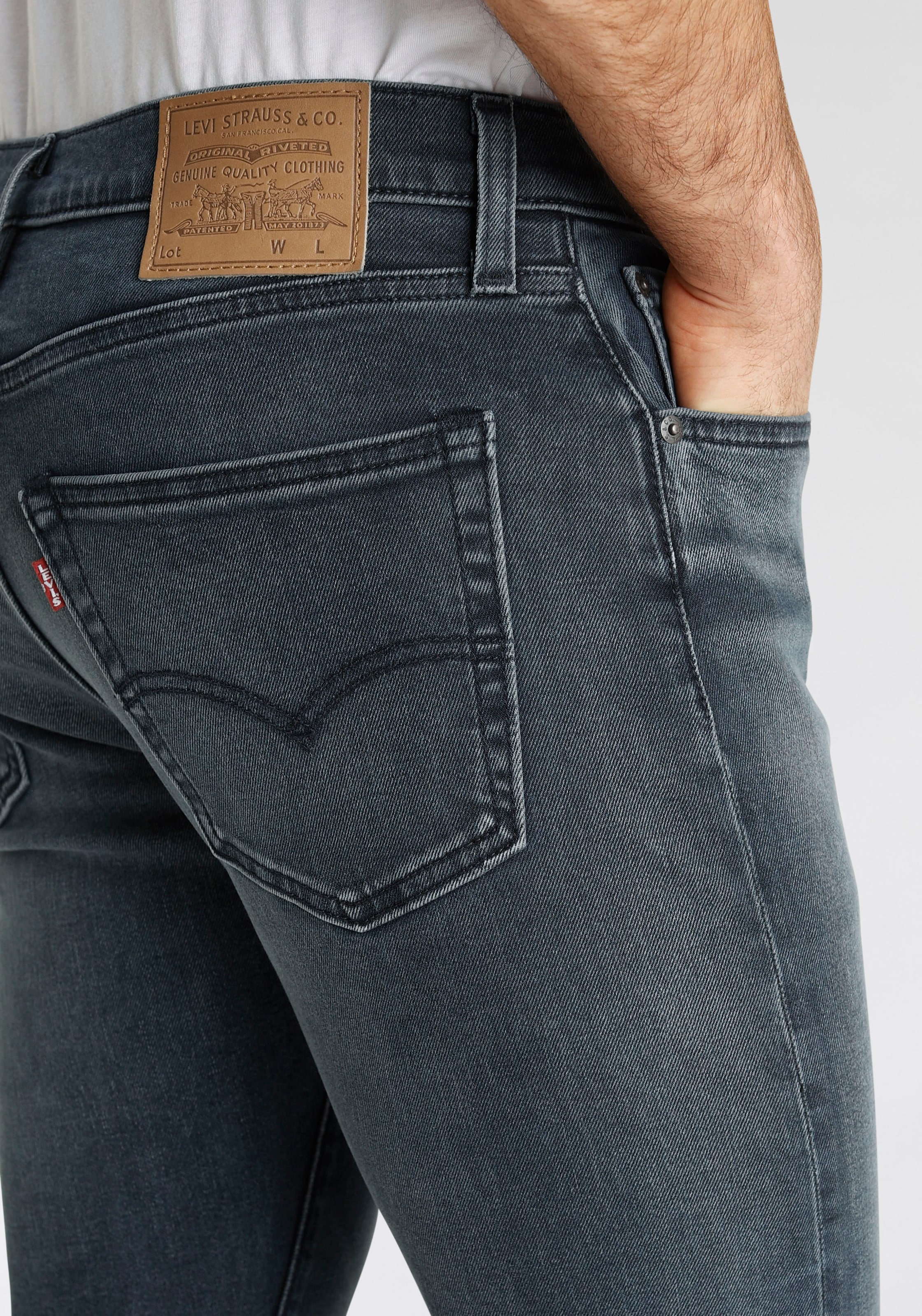 Levi's® Tapered-fit-Jeans »512 Slim Taper Fit«, mit Markenlabel