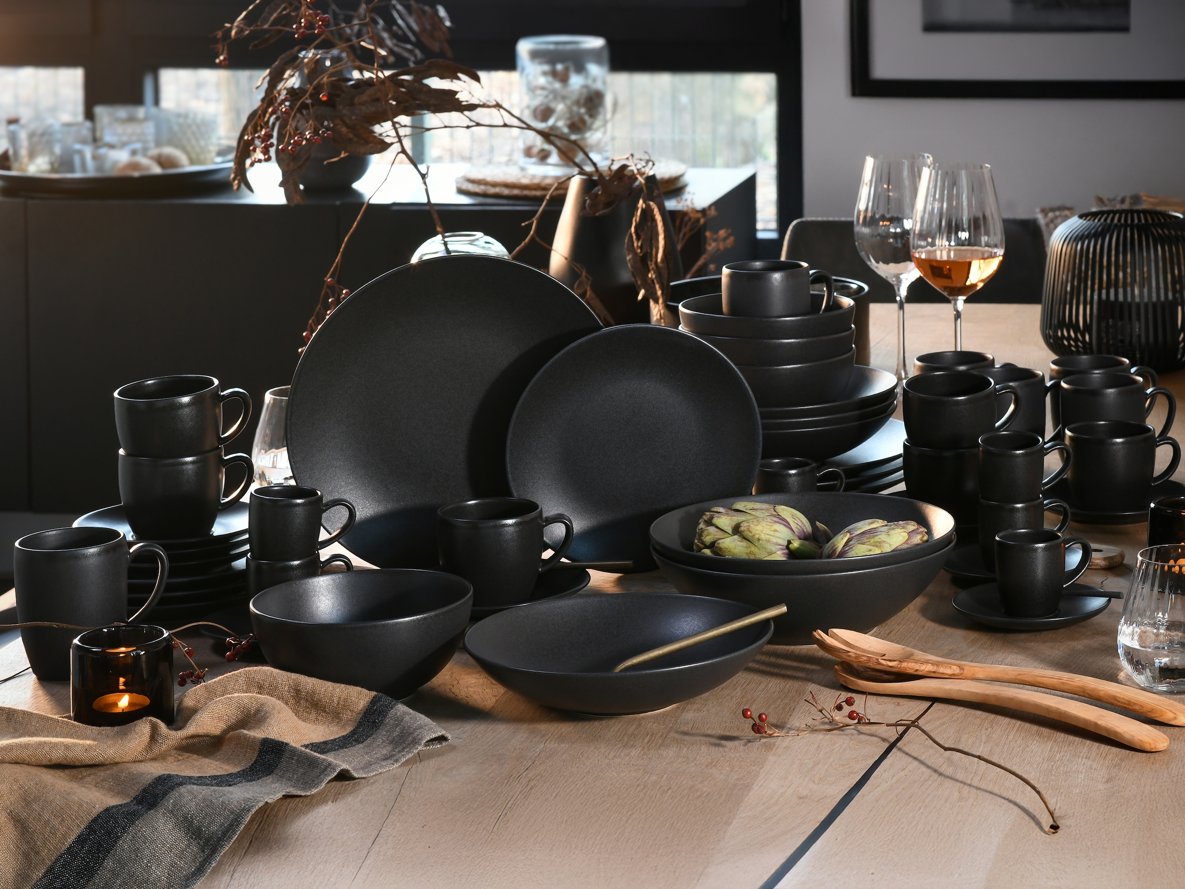 CreaTable Tafelservice »Teller Set, Geschirr-Set Soft Touch Black« Service, schwarz, seidenmatte Glasur, 12 Teile, für 4 Personen