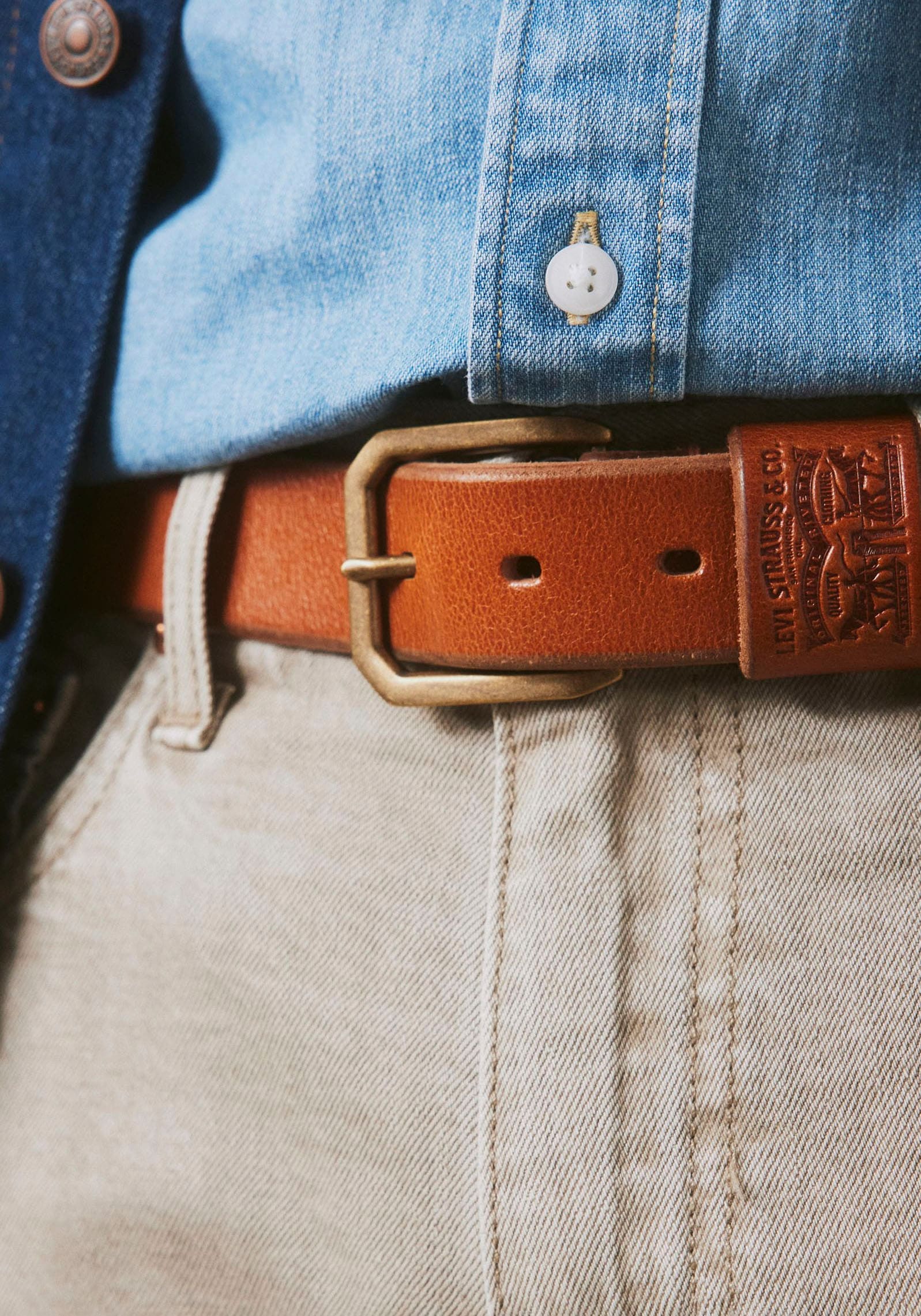 Levi's® Ledergürtel »WIDE LOOP TWO HORSE BELT«, mit Logoprägung