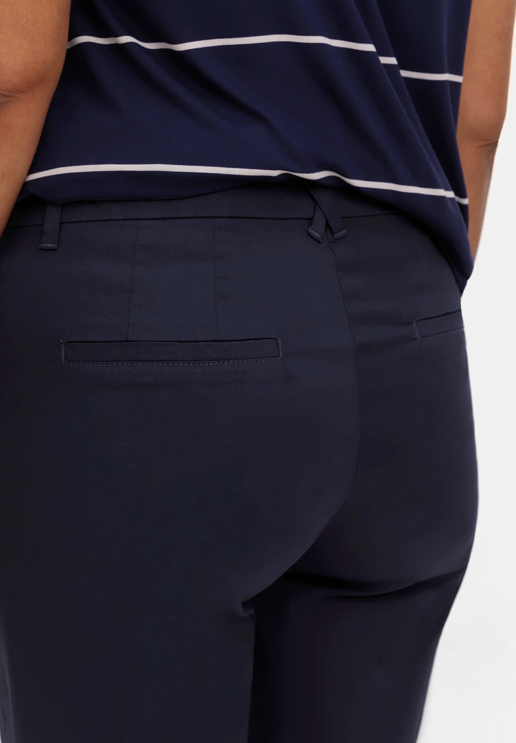 Sheego Bermudas »Bermuda Bermudas in Chino-Optik«  in Chino-Optik