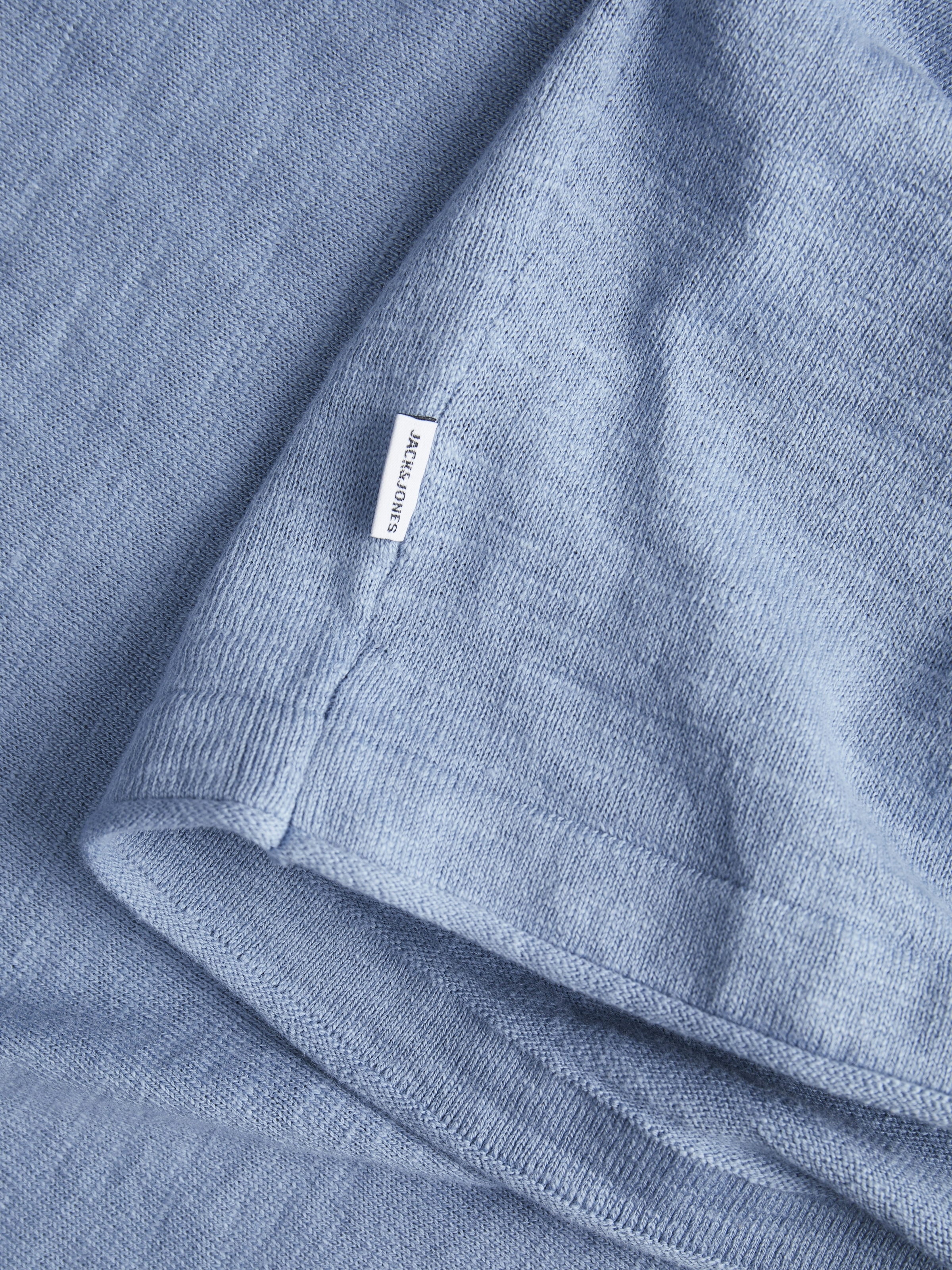 Jack & Jones Rundhalspullover »JJEBREEZE KNIT CREW NECK SN«, mit Rundhalsausschnitt