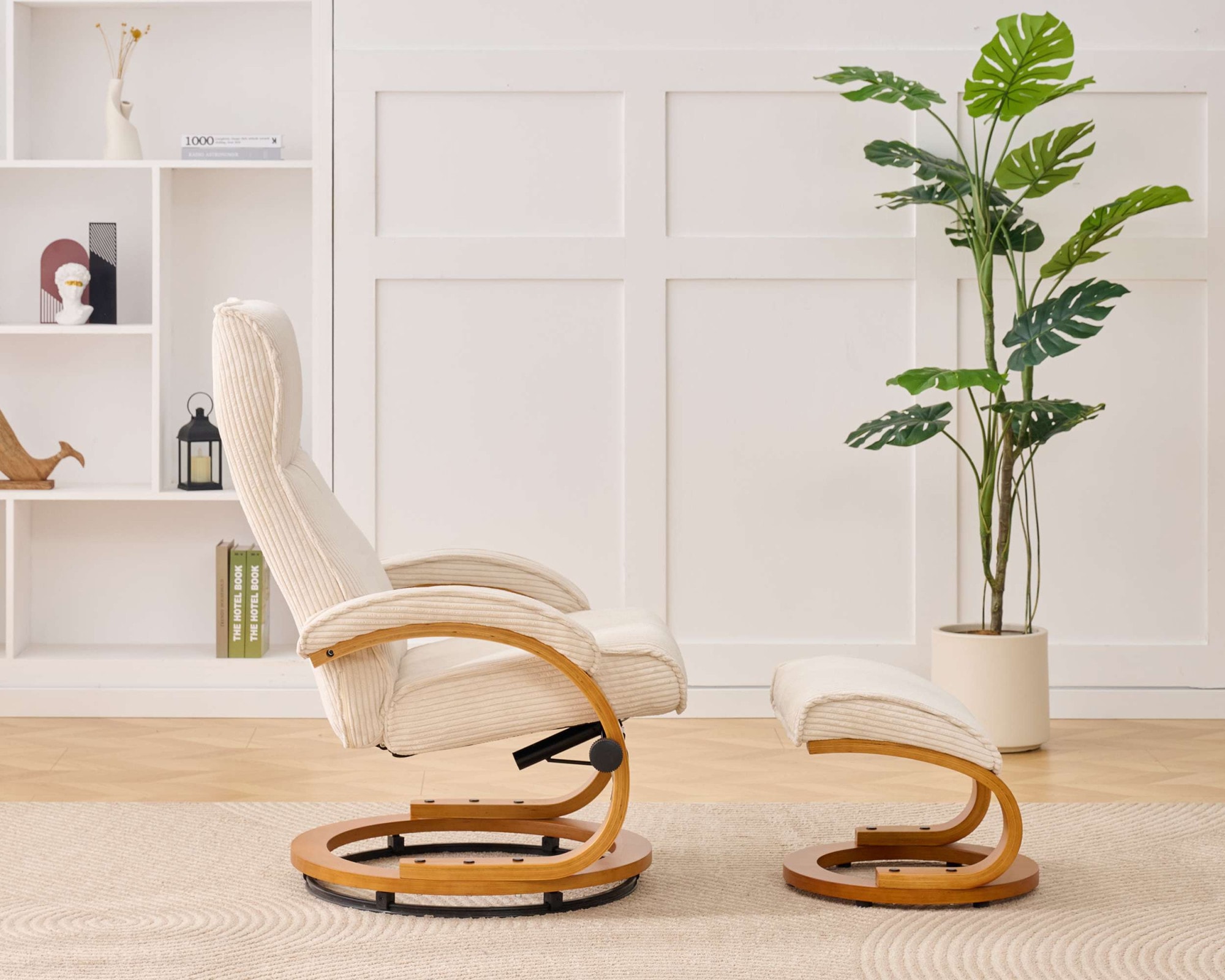 OTTO home Relaxsessel »mit Hocker PARIS neu: Cord - OTTO. Verlässliche Qualität.« bestehend aus Sessel und Hocker,  manuelle Relaxfunktion mit Drehfunktion, neu: Cord-Bezug