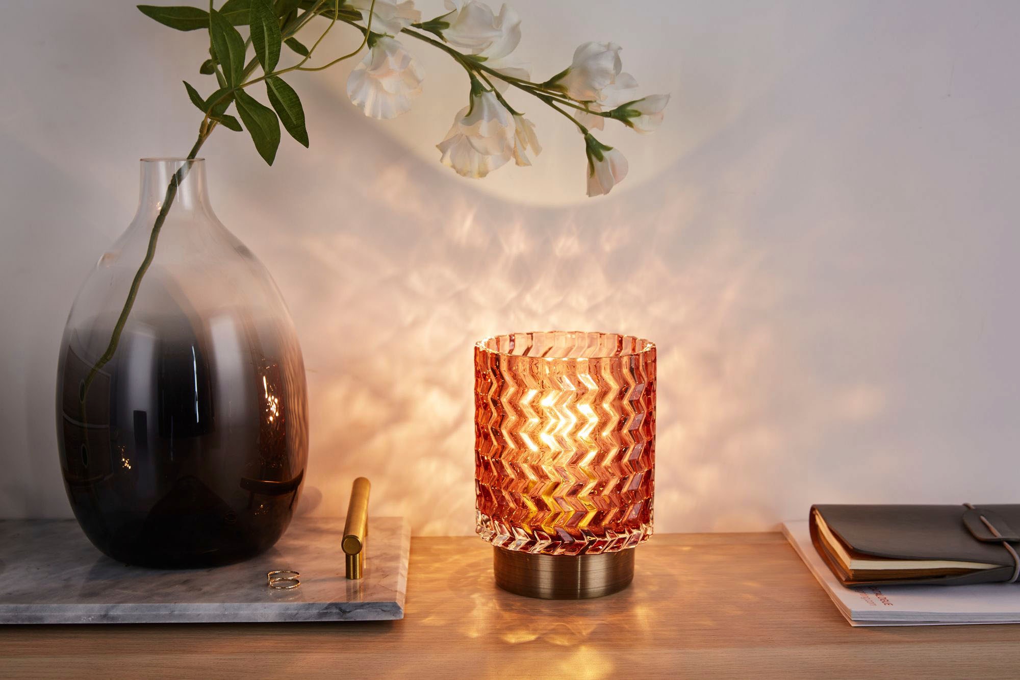 Pauleen Tischleuchte »Sweet Glamour«, 1 flammig, Leuchtmittel E14 | Leuchtmittel wechselbar, E14, Batterbiebetrieben, Timerfunktion, Windlicht