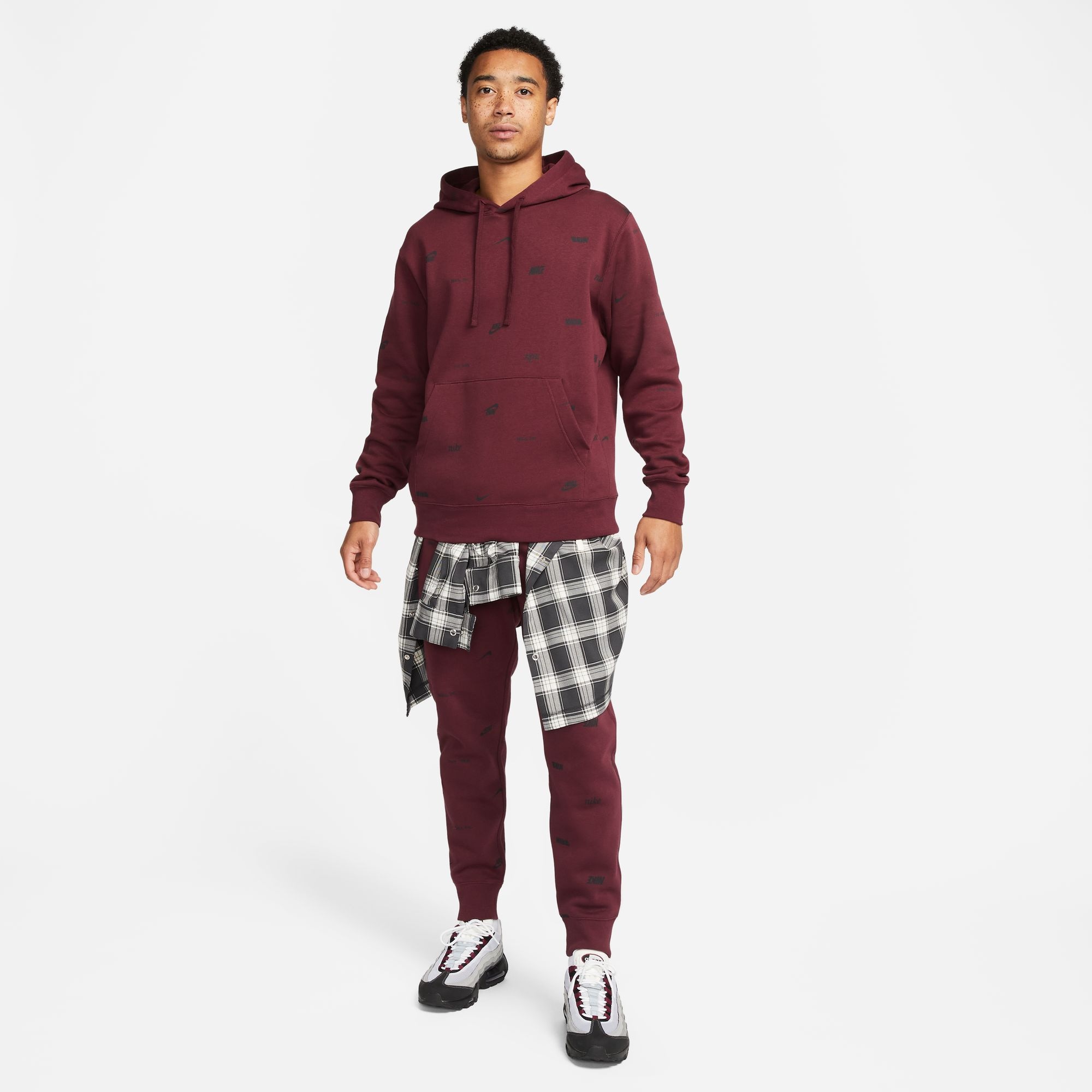 Nike Sportswear Kapuzensweatshirt »CLUB FLEECE+ MEN'S ALLOVER PRINT PULLOVER HOODIE«