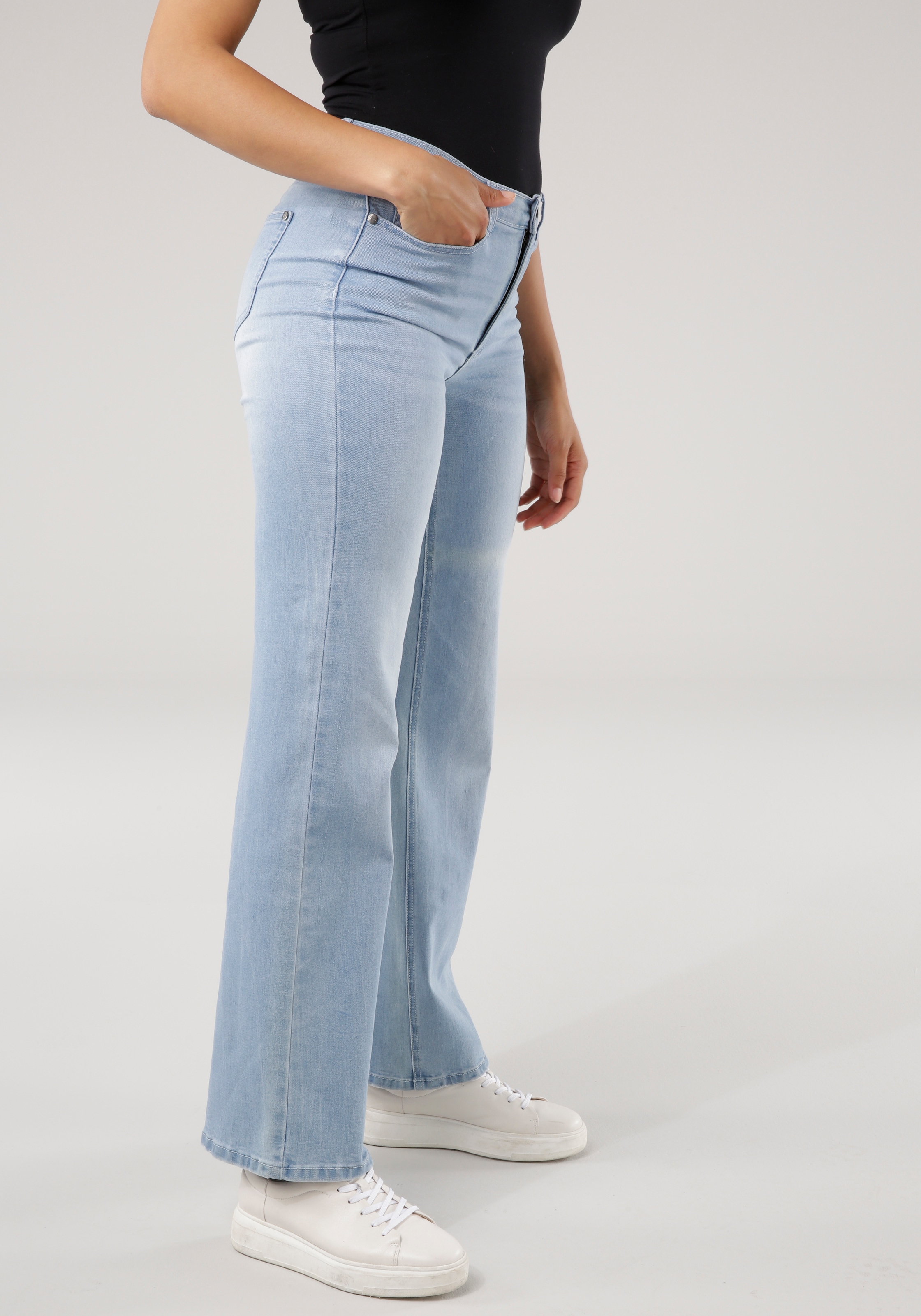 Tamaris Weite Jeans, ♕ 5-pocket-Style im bei