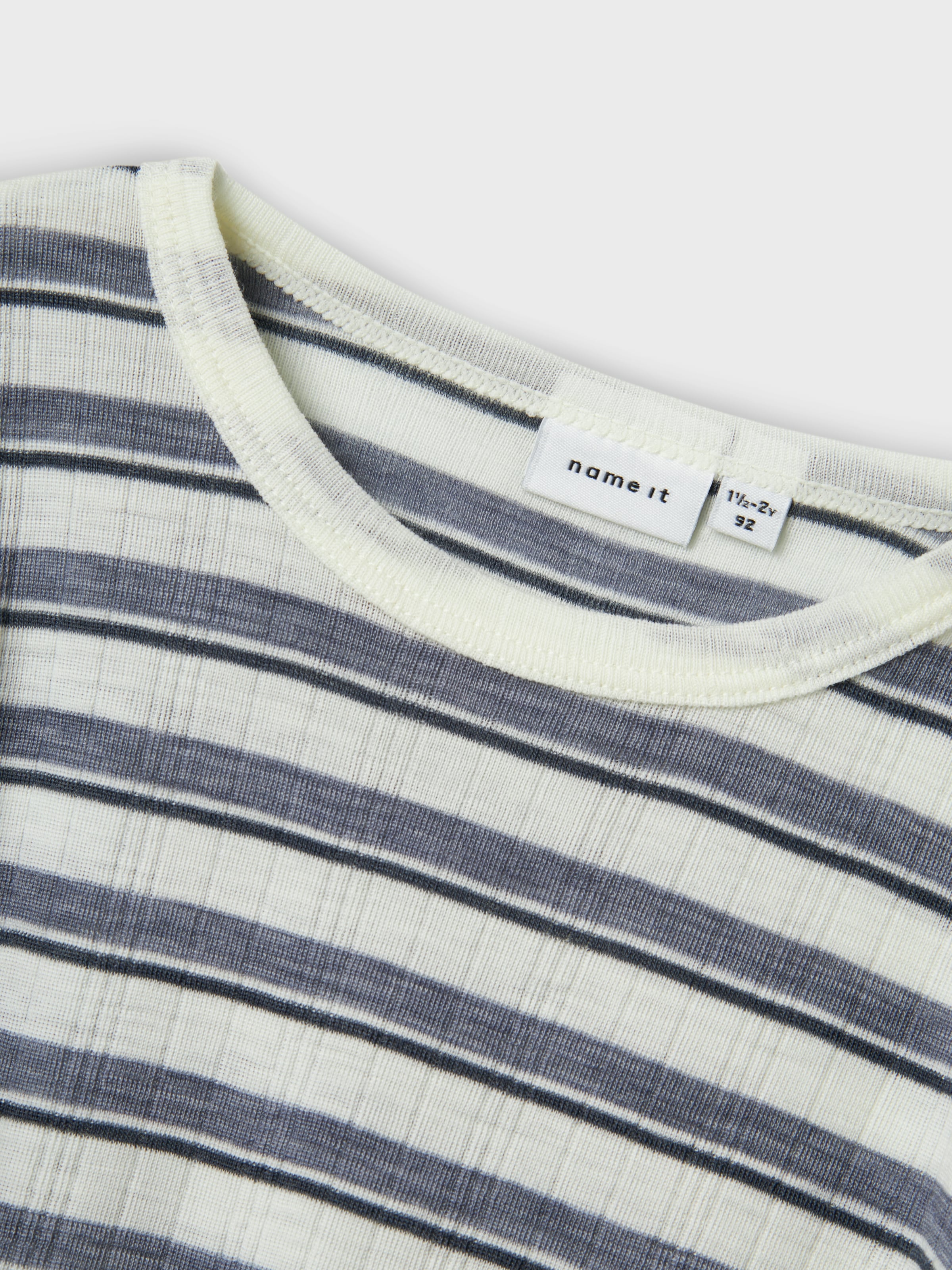 Name It Langarmshirt »NMMWANG WOOL NEEDLE LS TOP NOOS«, aus reiner Merinowolle
