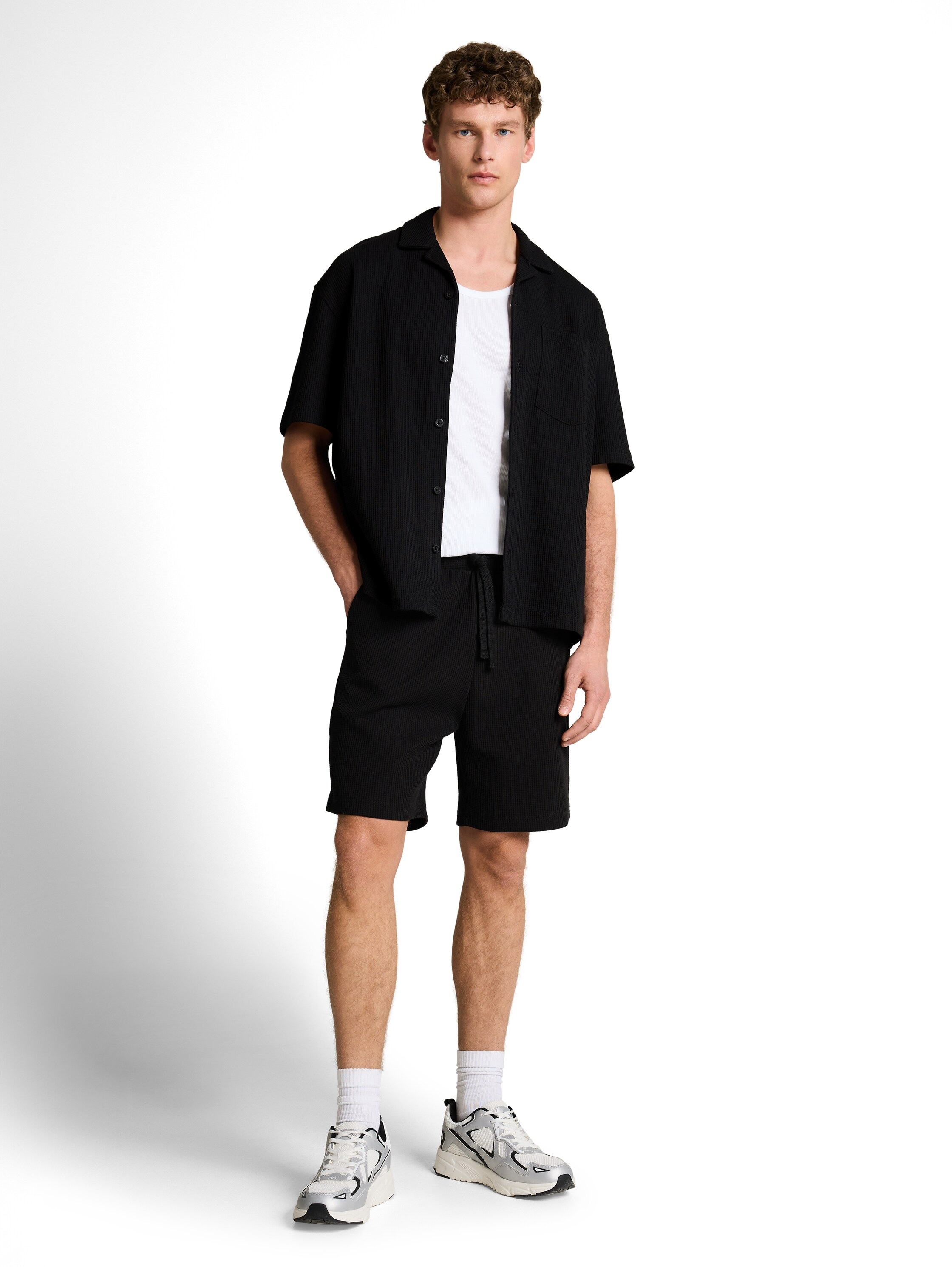 TOM TAILOR Denim Relaxshorts  in Struktur-Optik
