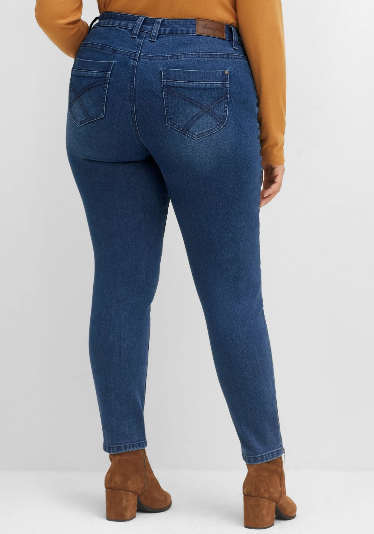 Sheego Stretch-Jeans »7/8-Jeans mit Zippern am Saumabschluss«