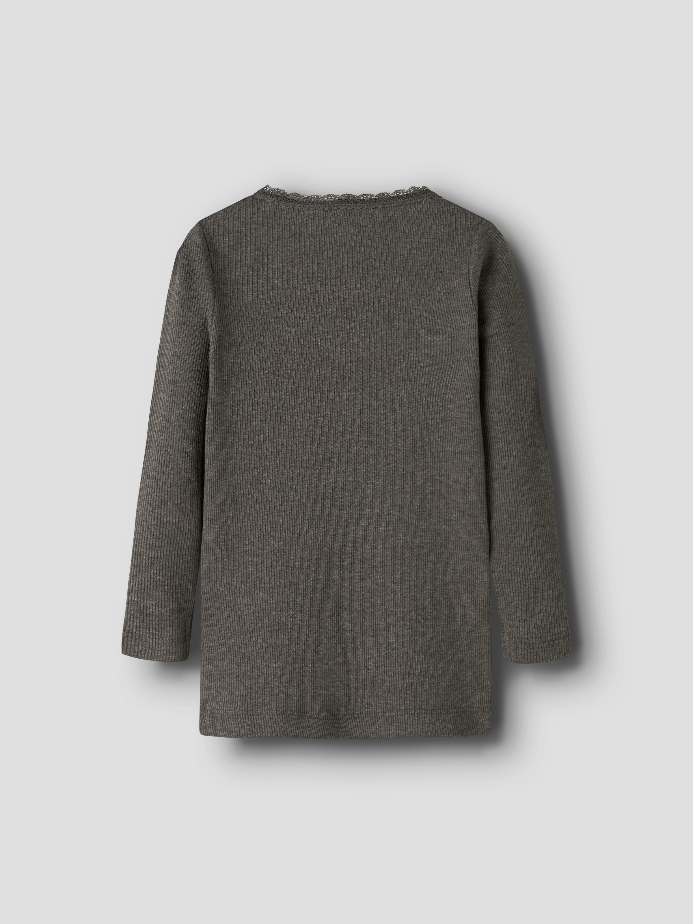 Name It Langarmshirt »NMFKAB LS TOP NOOS«, in Feinripp und mit süßer Spitzenkante am Ausschnitt