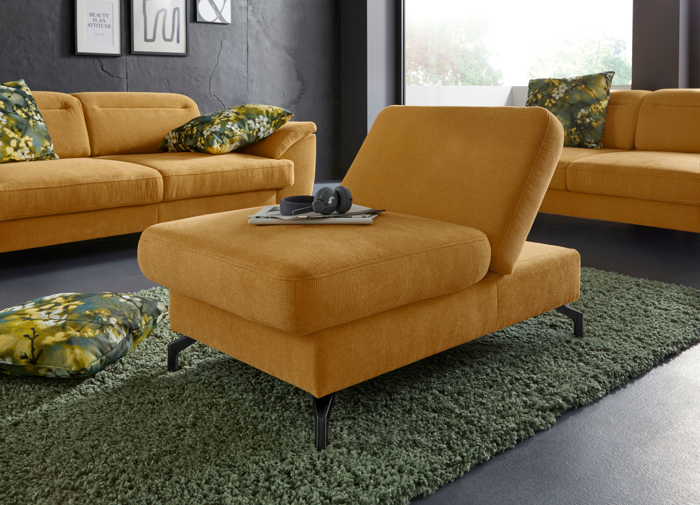sit&more Hocker »Percy«, Fußhöhe 15cm, mit Klappfunktion, wahlweise in 2 Fußfarben
