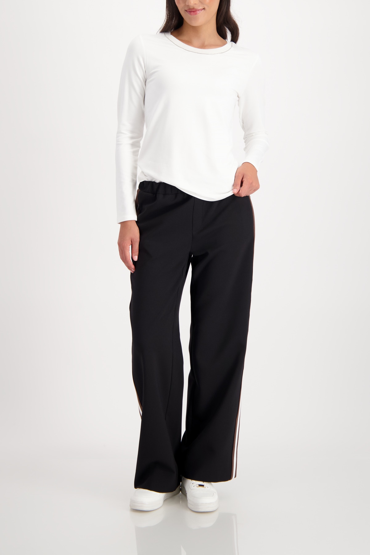 Monari Langarmshirt »Shirt Basic Schmuck Kette« Regular fit mit Rundhalsausschnitt