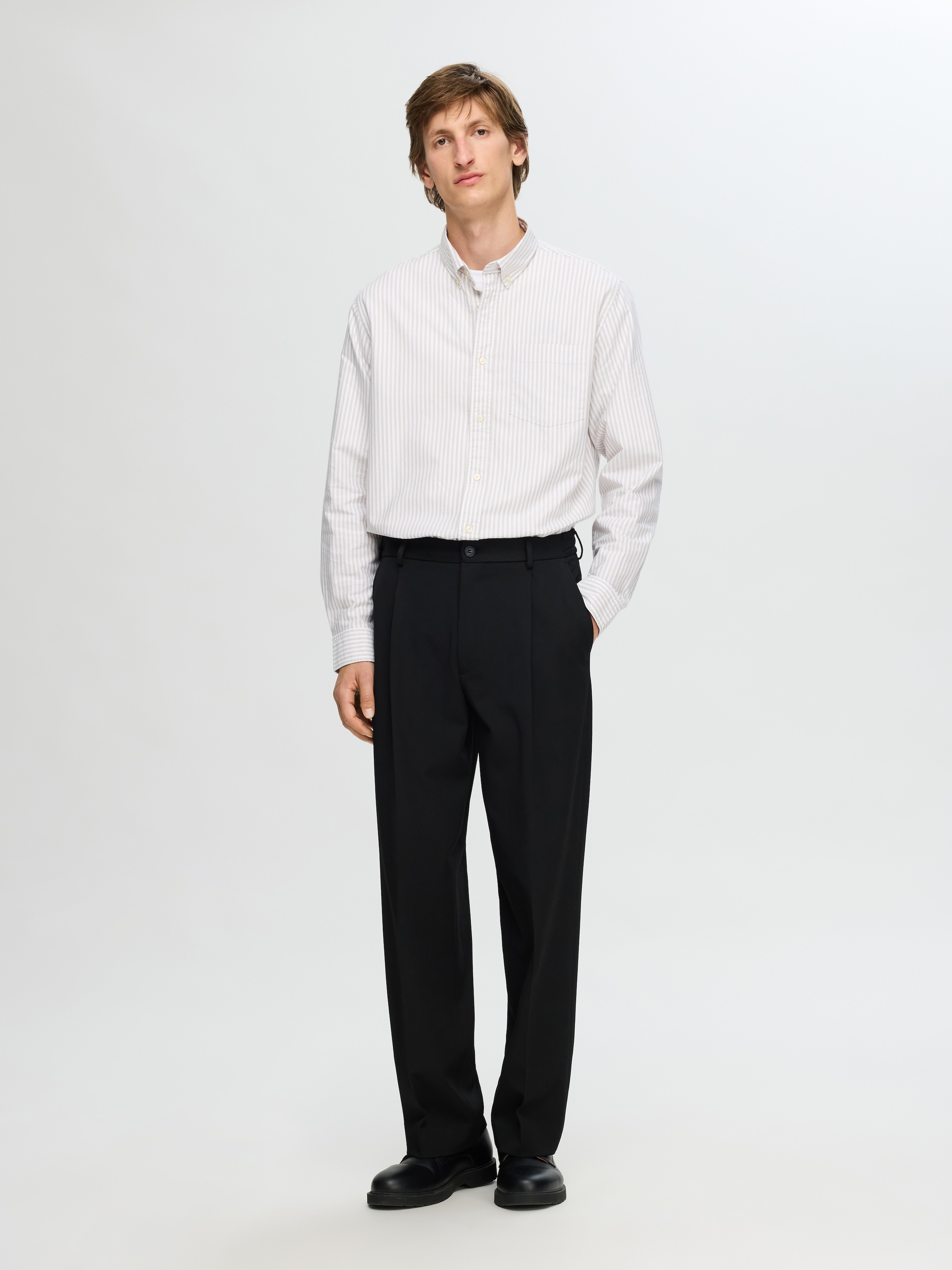 SELECTED HOMME Chinohose »SLH220-LOOSE FINN FLEX PANTS NOOS«