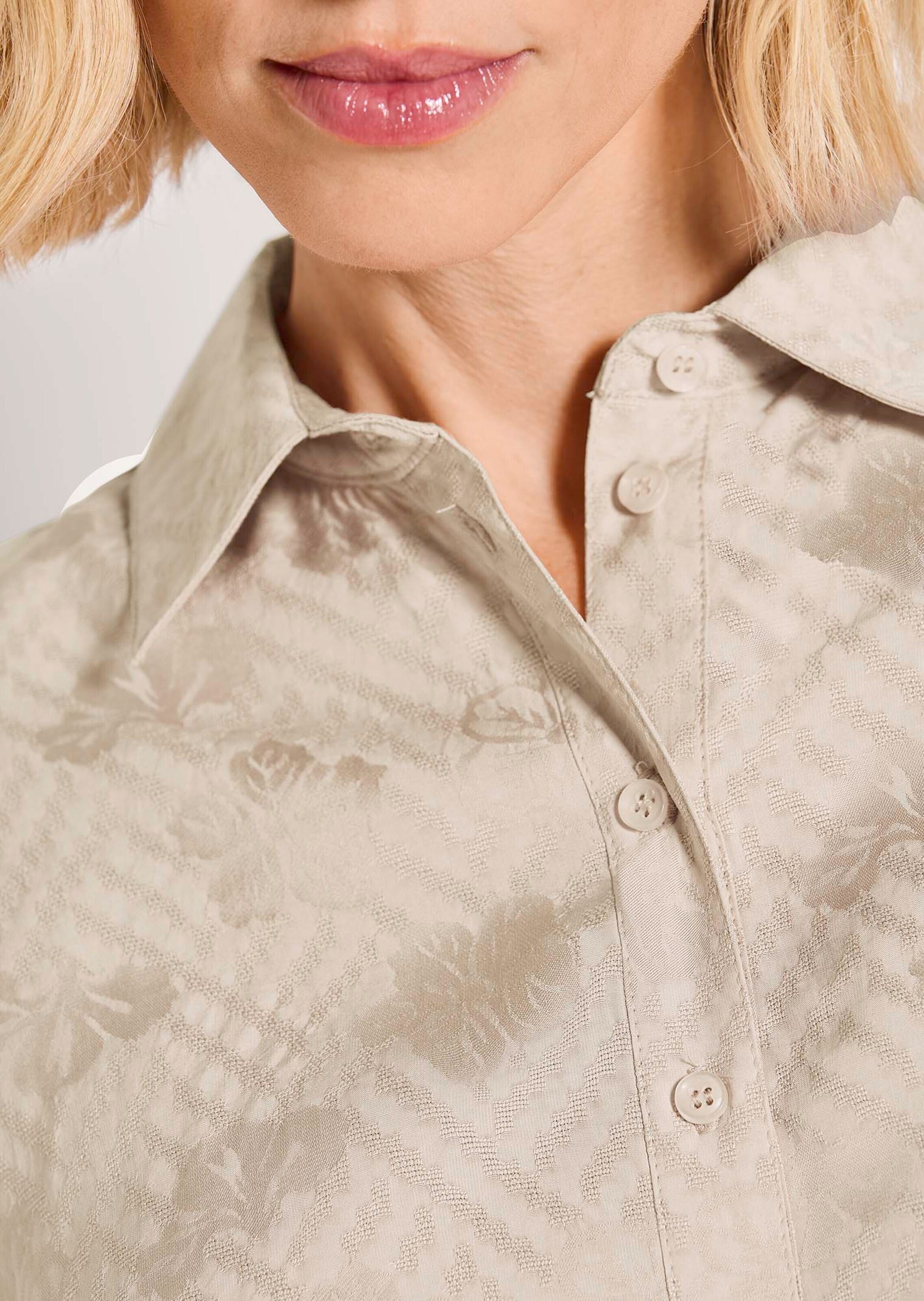 MADELEINE Hemdbluse »Hemdbluse Jacquardbluse mit zartem Muster« Jaquardmuster