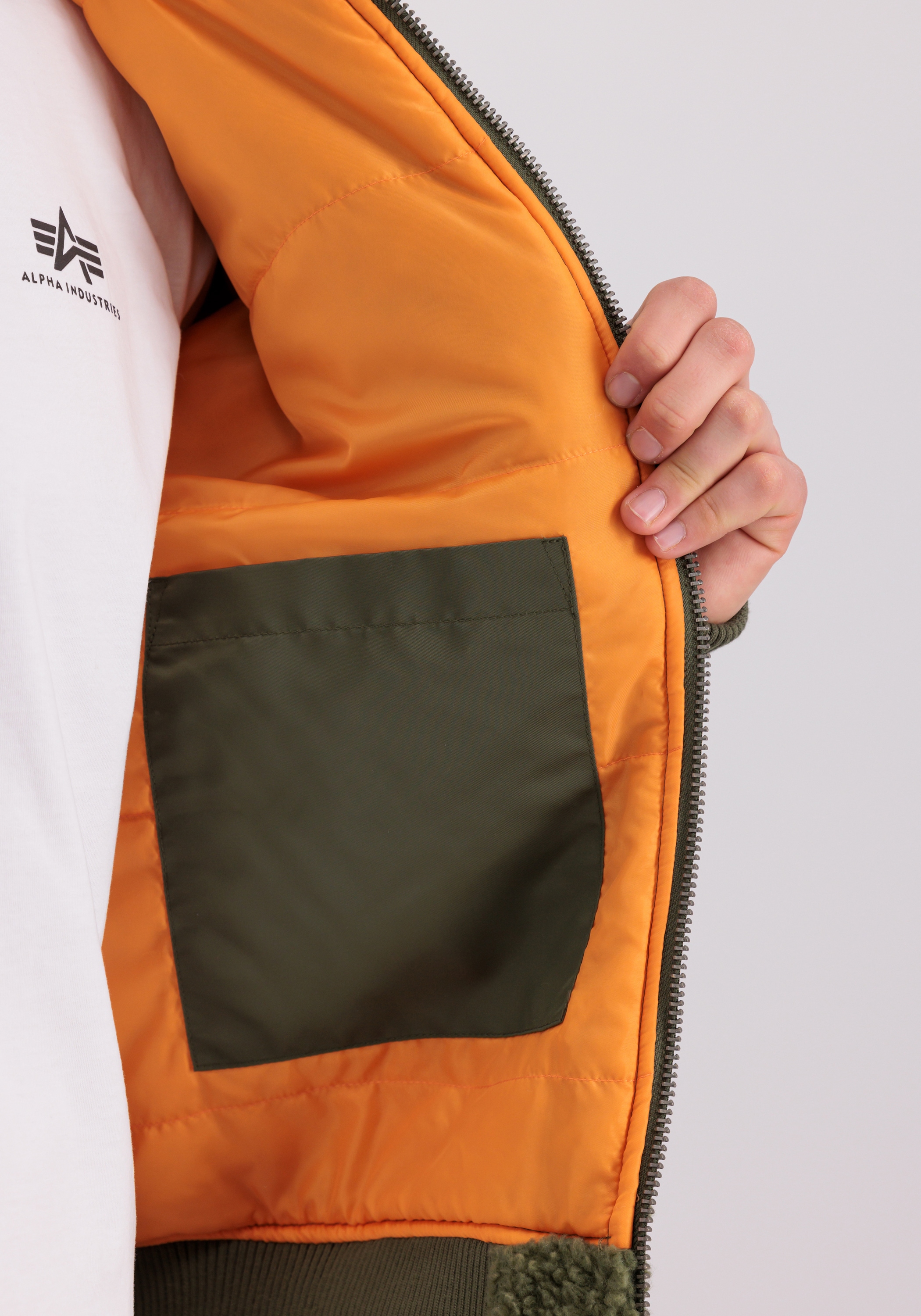 Alpha Industries Bomberjacke »Alpha Industries Men - Bomber Jackets MA-1 Teddy«