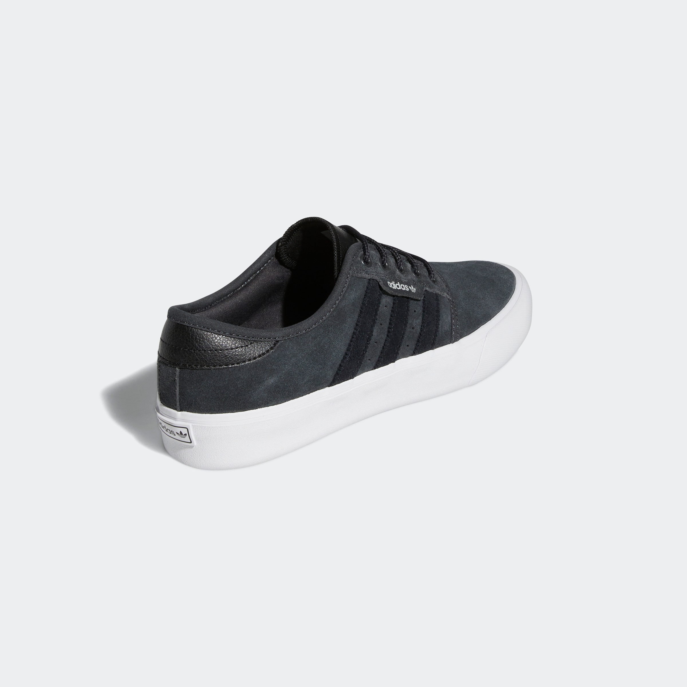 adidas Originals Sneaker »SEELEY XT«