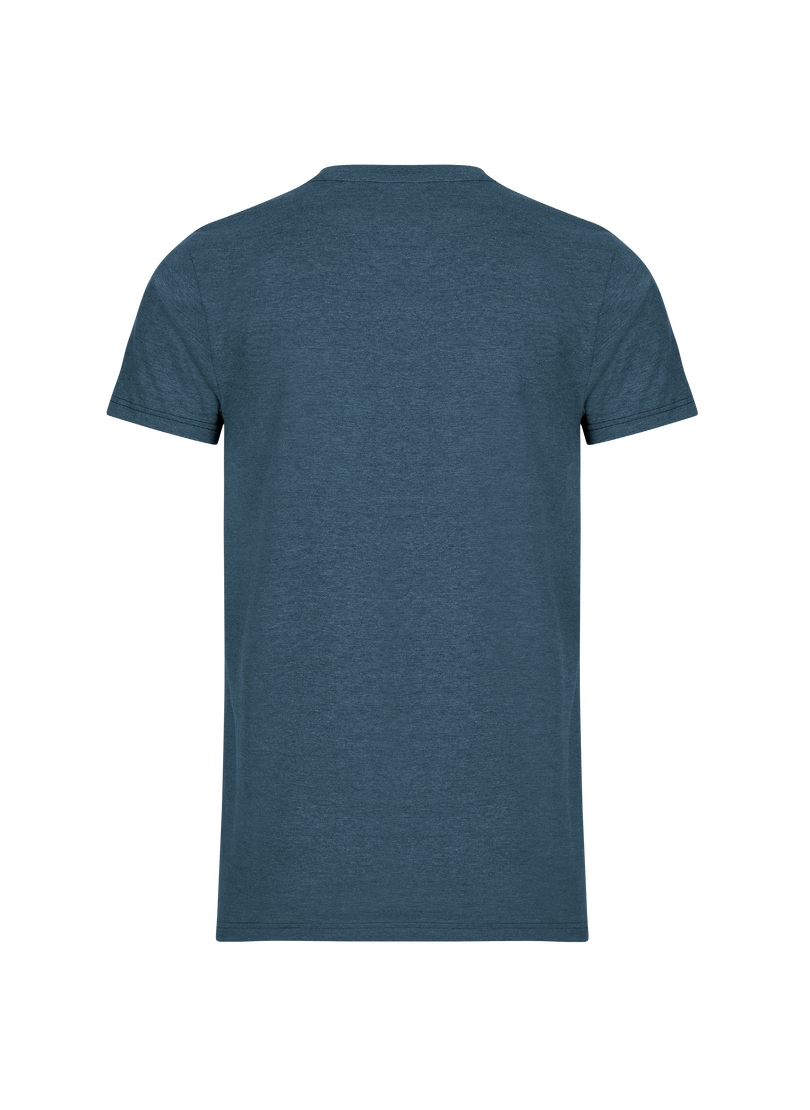 Trigema T-Shirt »TRIGEMA Slim Fit T-Shirt aus DELUXE Baumwolle«, (1 tlg.)