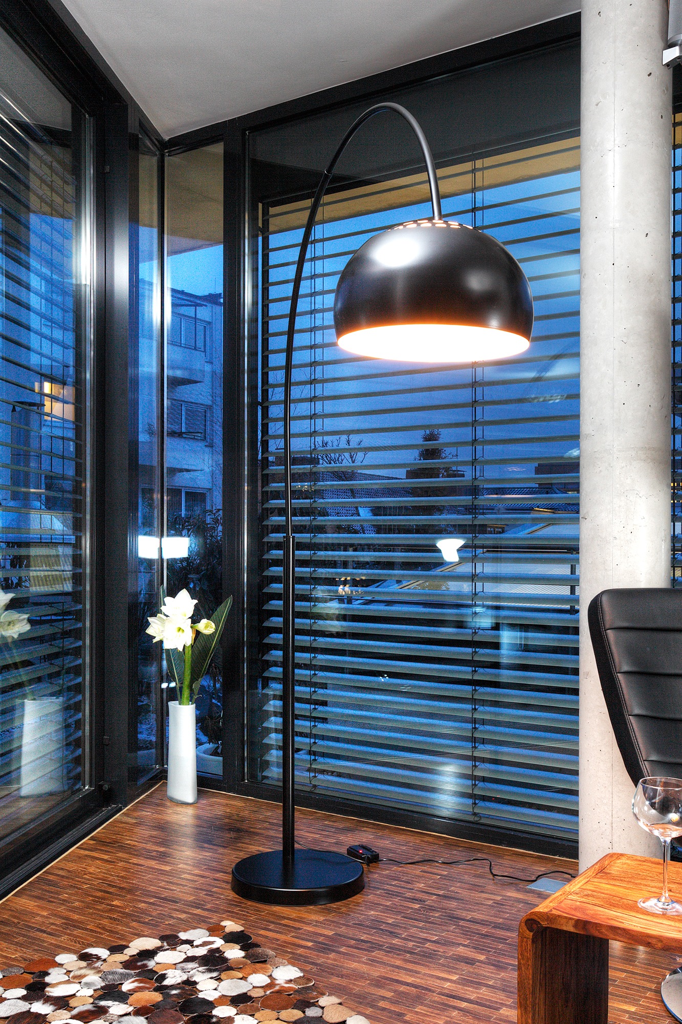 SalesFever Bogenlampe »Tinus«, 1 flammig, Leuchtmittel E27 | ohne Leuchtmittel, mit Dimmschalter, echter Marmorfuß