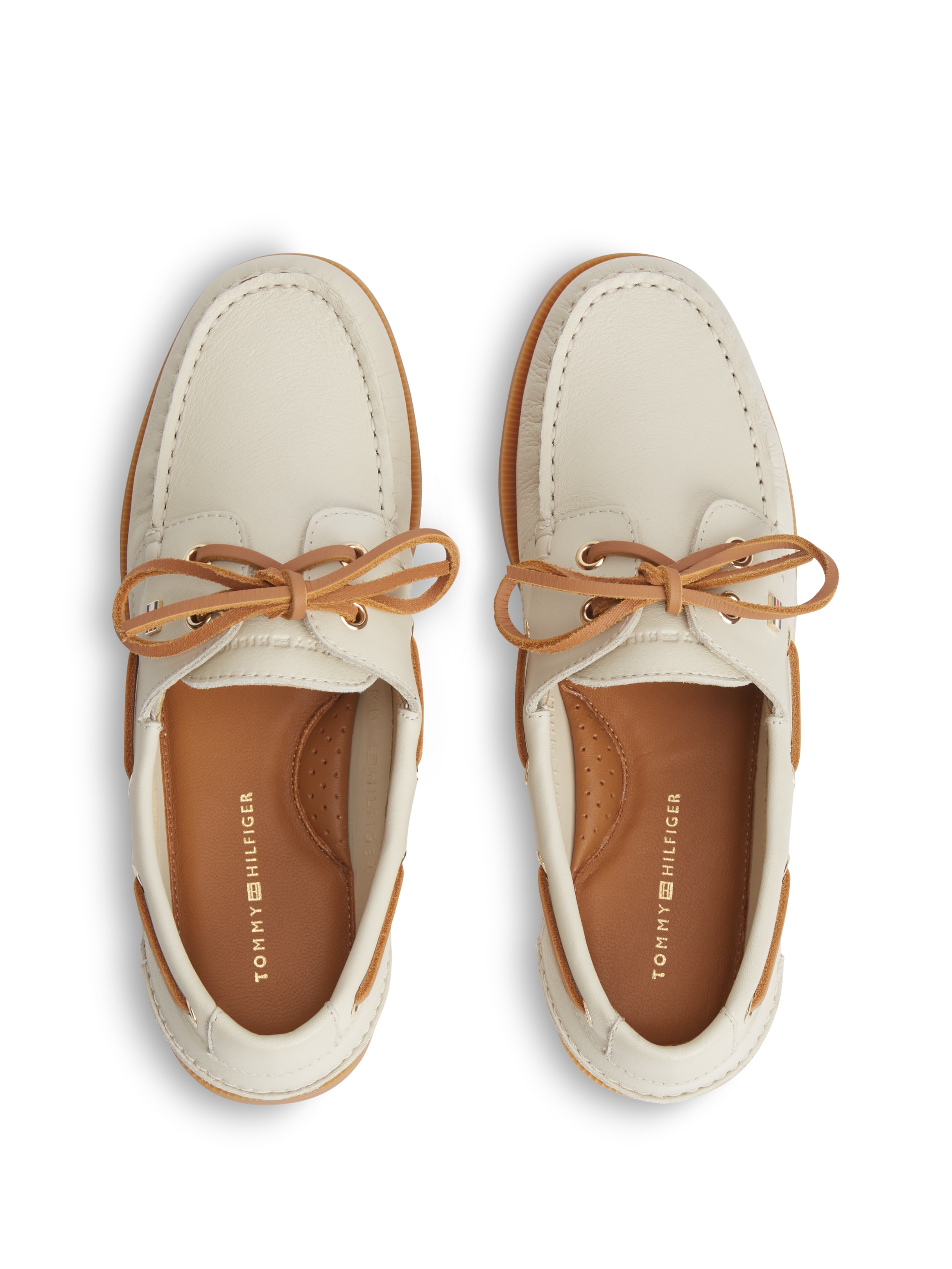Tommy Hilfiger Bootsschuh »TH FLAG BOAT SHOE CORE LEATHER«  Schnürschuh, Sommerschuh mit modischen Durchzügen