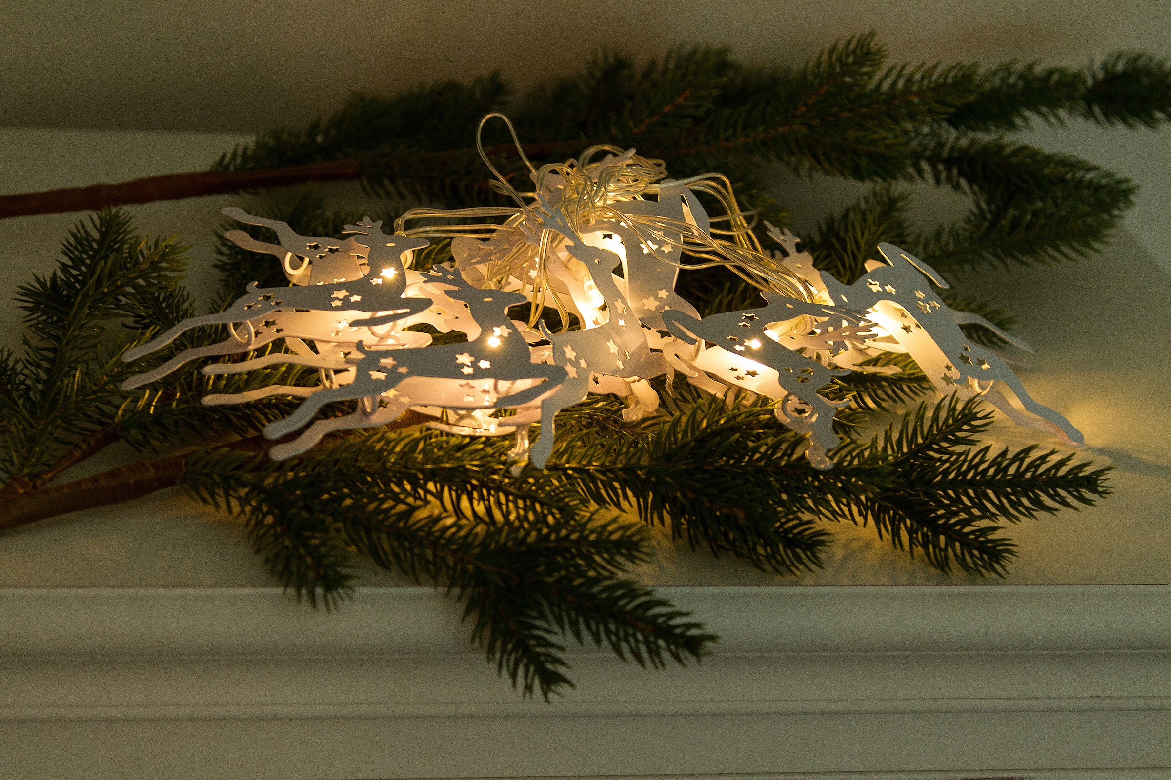 Myflair Möbel & Accessoires Dekoobjekt »Weihnachtsdeko«, LED-Lichterkette mit Rentieren, mit 10 LEDs, Länge ca. 168 cm
