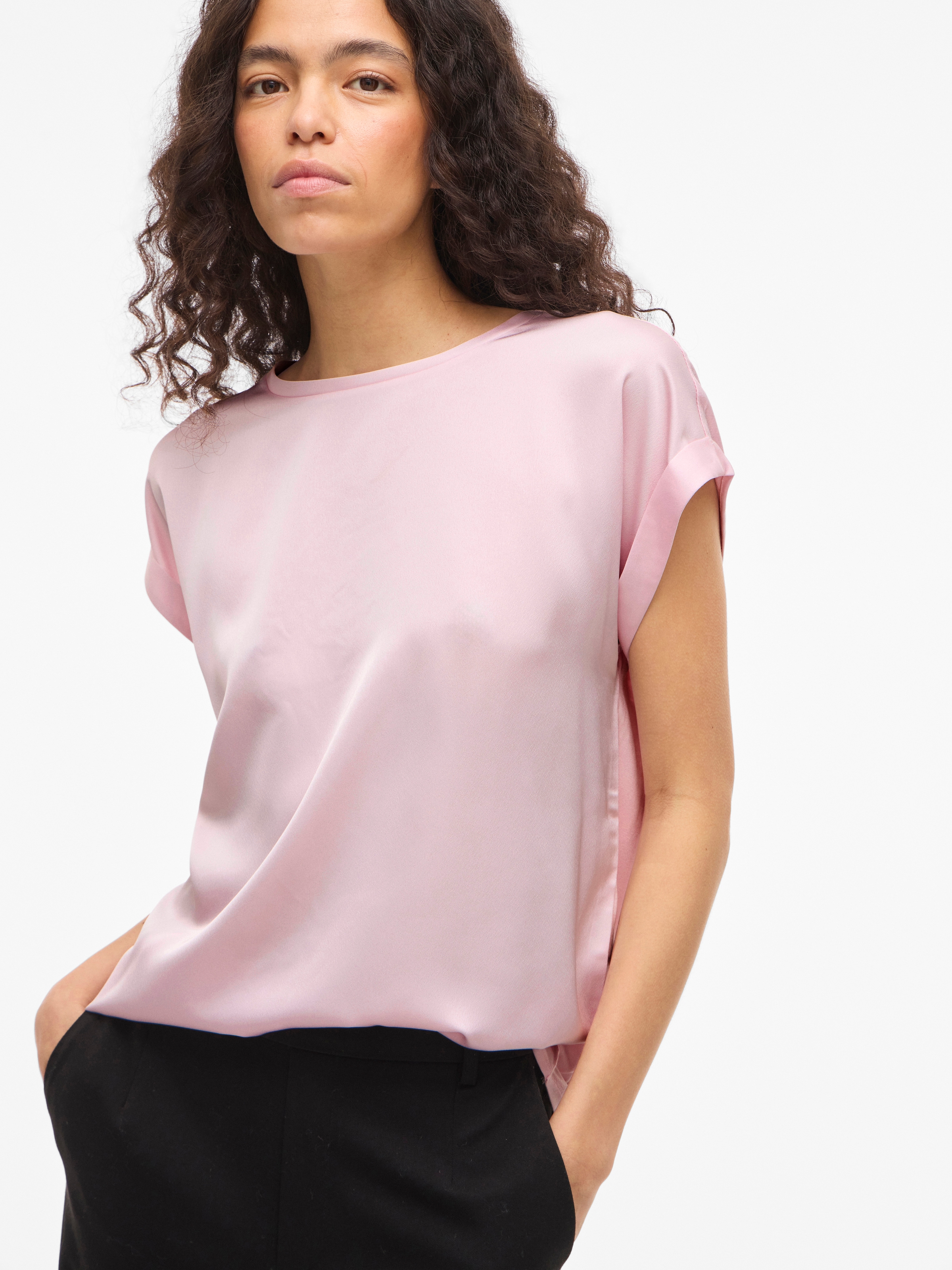 Vila Kurzarmshirt »VIELLETTE S/S SATIN TOP - NOOS« Kunstfaser, regular fit