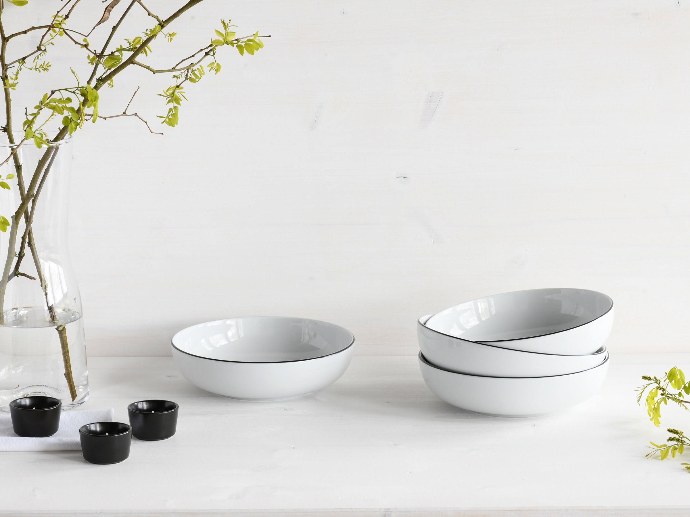 CreaTable Schale »Allround Black Line, Poke Bowl 21 cm 4-tlg« 4 Stk. aus Porzellan Daily Use, Zeitlos