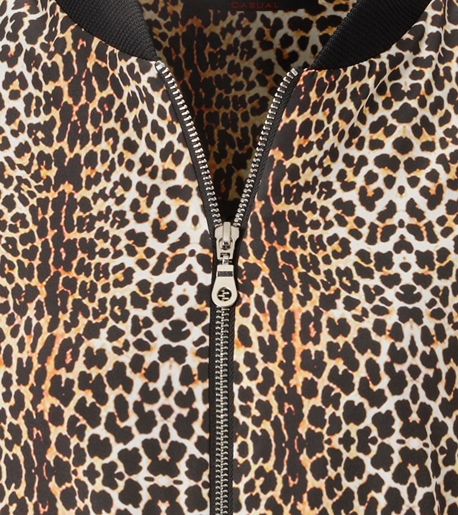 Aniston CASUAL Blouson mit trendigem Leo-Print - NEUE KOLLEKTION