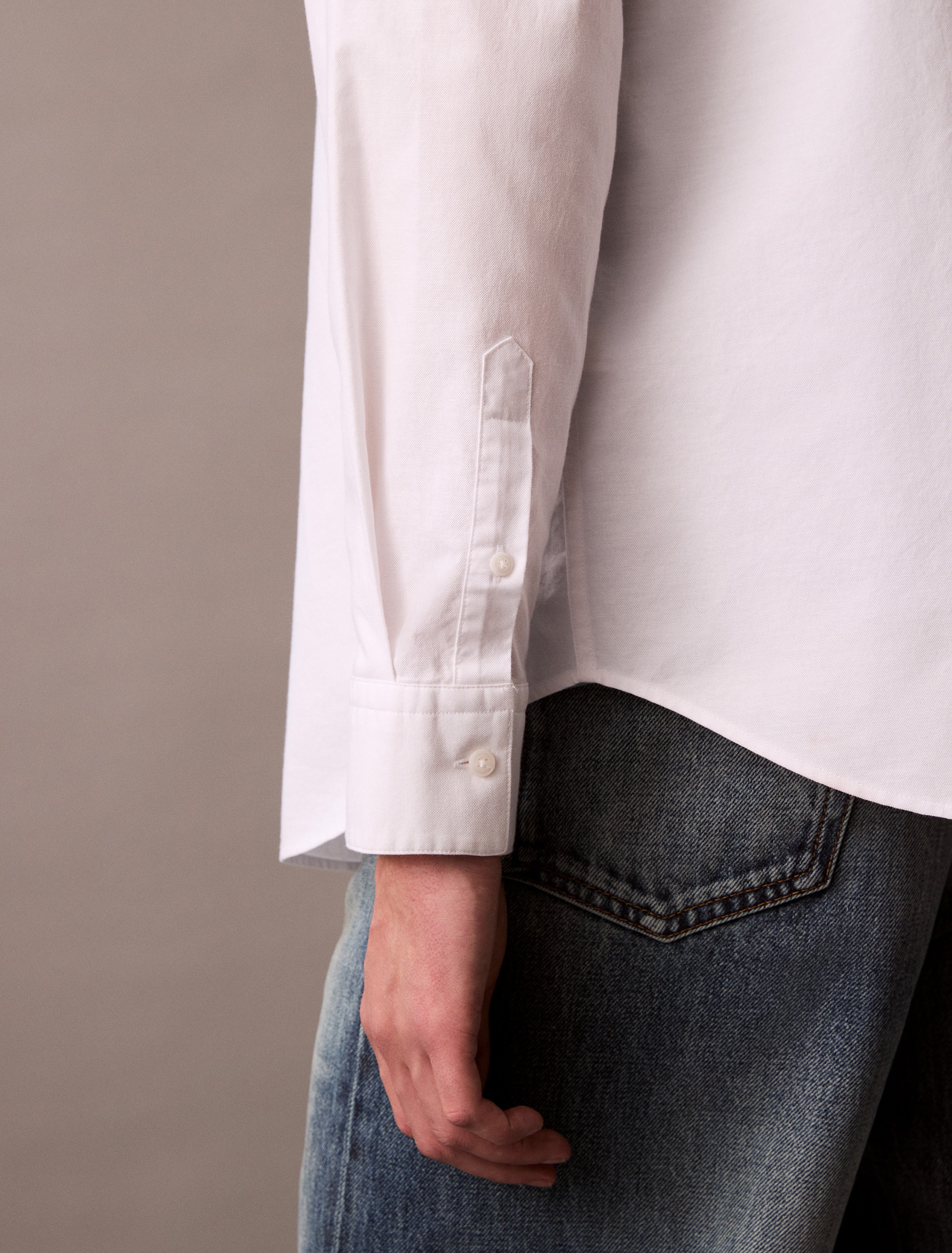 Calvin Klein Jeans Langarmhemd »LS SOLID OXFORD CLASSIC SHIRT«, Mit Rundhalsausschnitt