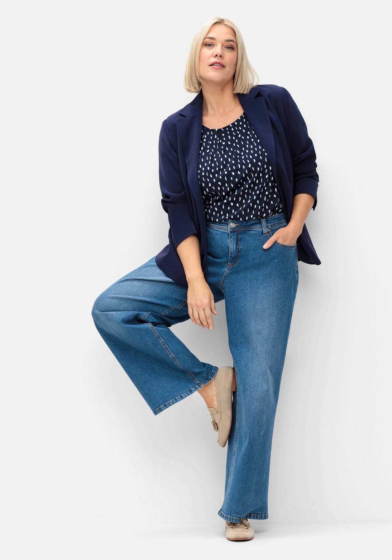 Sheego Stretch-Jeans »Weite Jeans in Curvy-Schnitt VERENA«